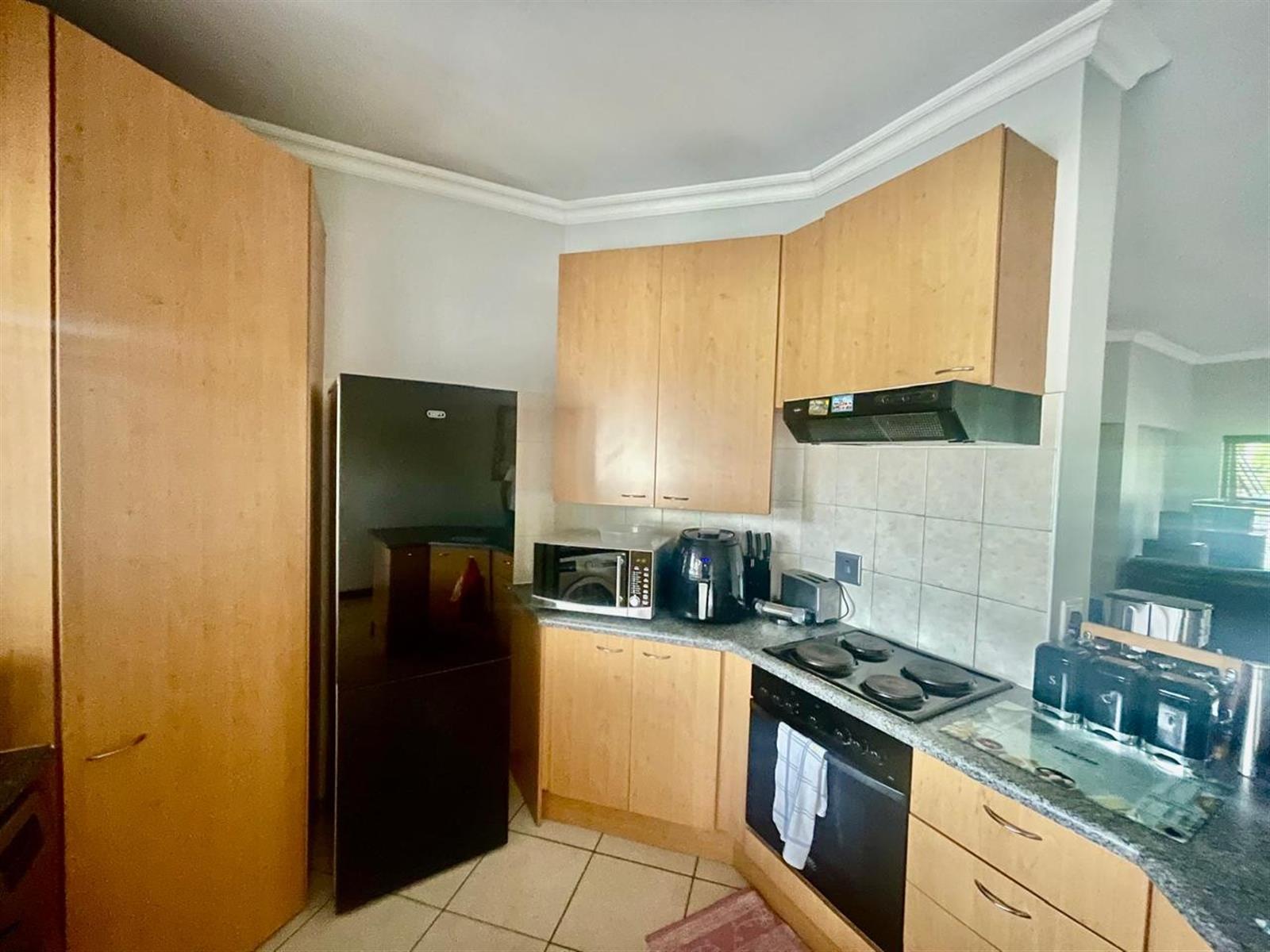 Two Bedroom 2nd Floor Apartment for Sale in Eaton Terrace Bryanston