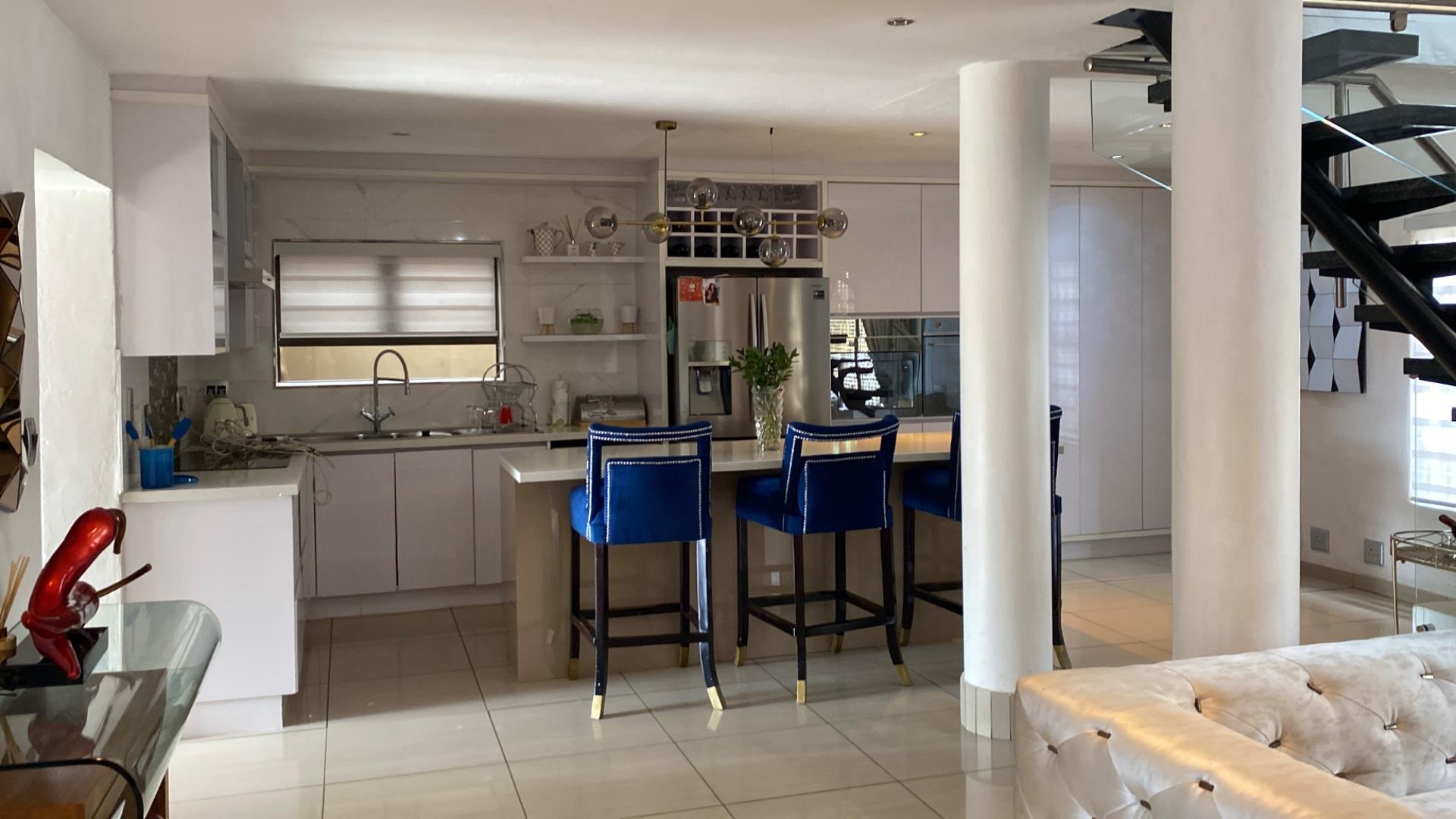 House for sale in Noordwyk, Midrand, 220 m²