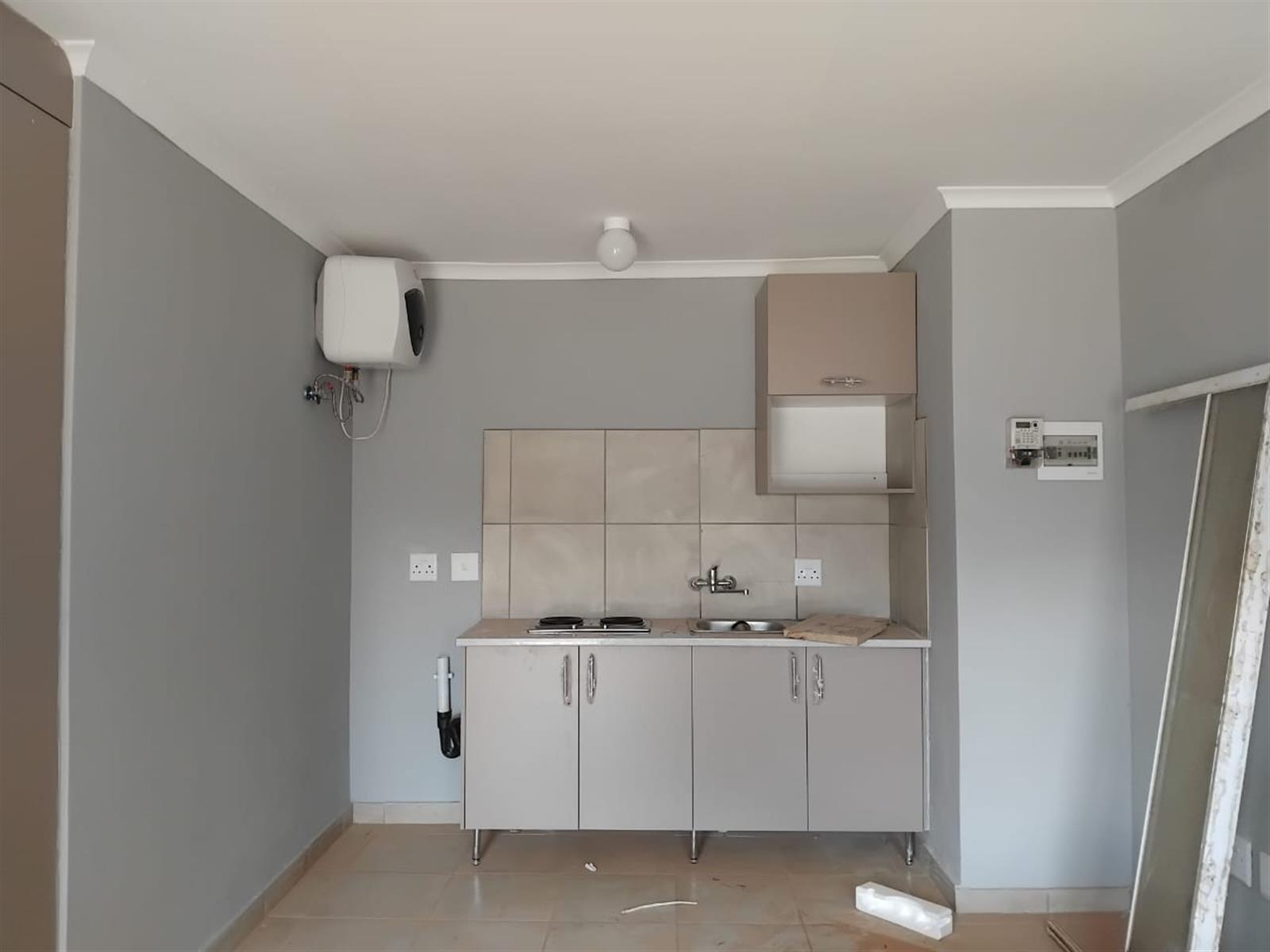 Cottage To Rent in Birch Acres, Kempton Park