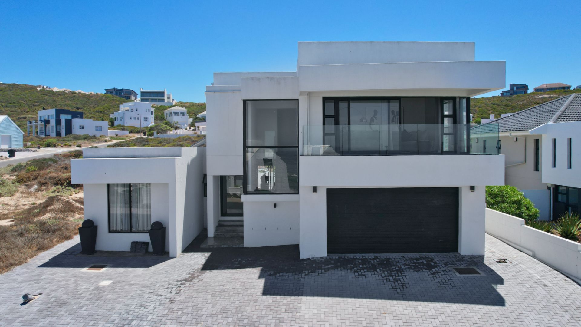 House For Sale in Pearl Bay, Yzerfontein