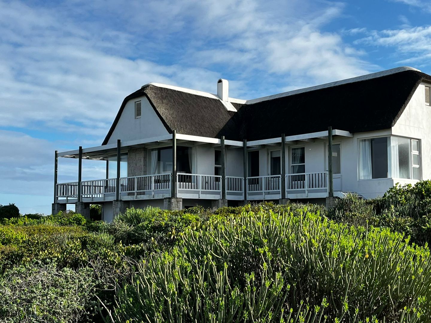 House For Sale in Yzerfontein