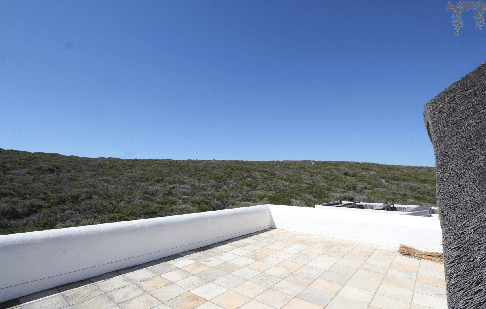 House For Sale in Yzerfontein