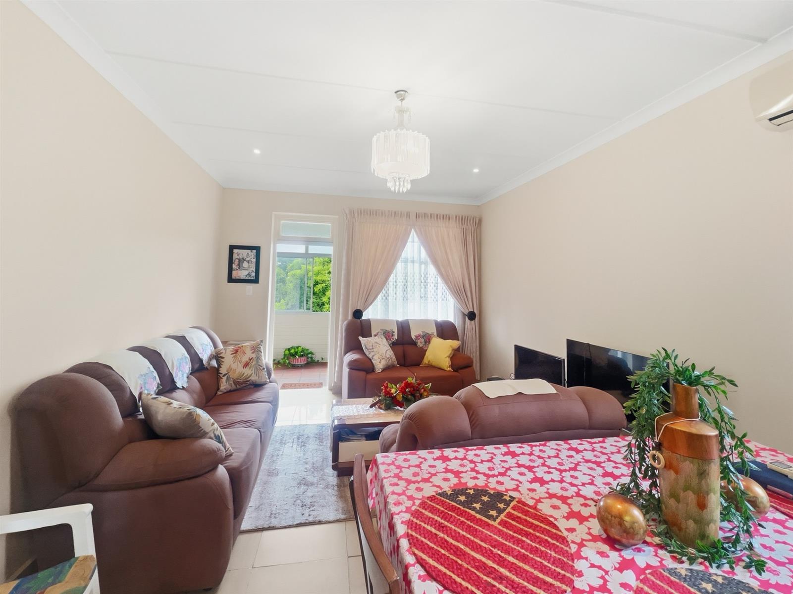 2 Bedroom Apartment For Sale in Morningside, Durban, KwaZulu-Natal