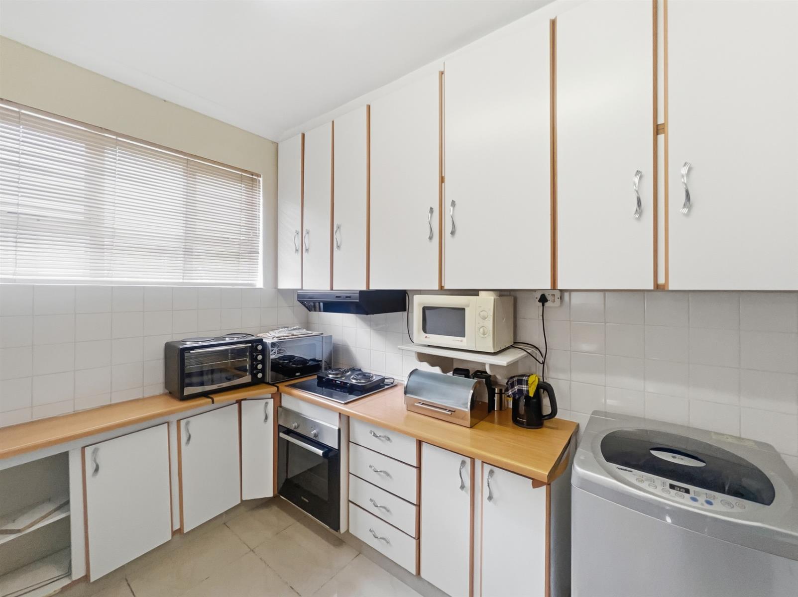 2 Bedroom Apartment For Sale in Morningside, Durban, KwaZulu-Natal