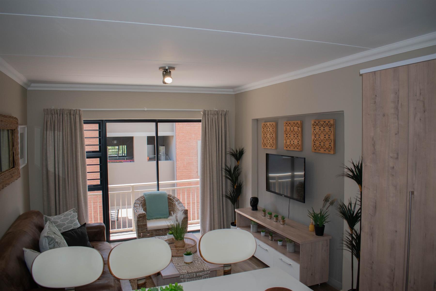Luxury 3 Bedroom Apartment in Wildlife Reserve Setting | Strong Investment Opportunity