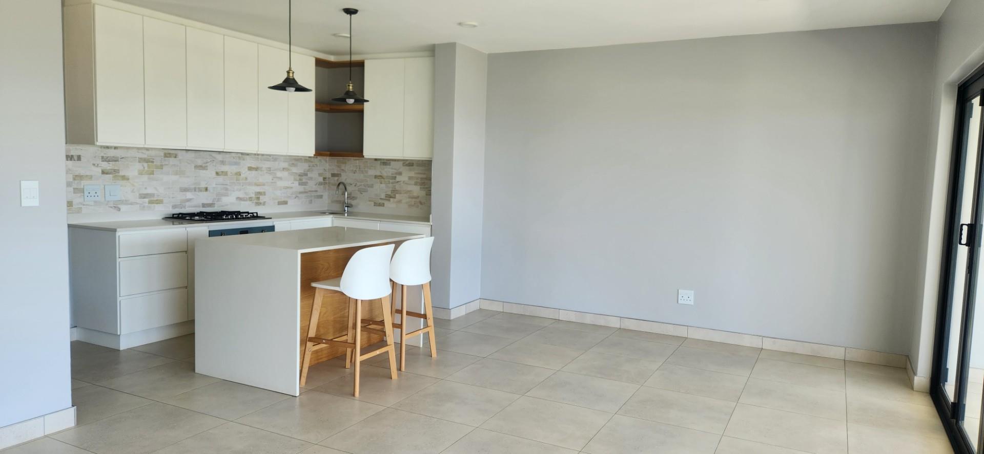 Oceans on Main Villa - Luxury coastal living