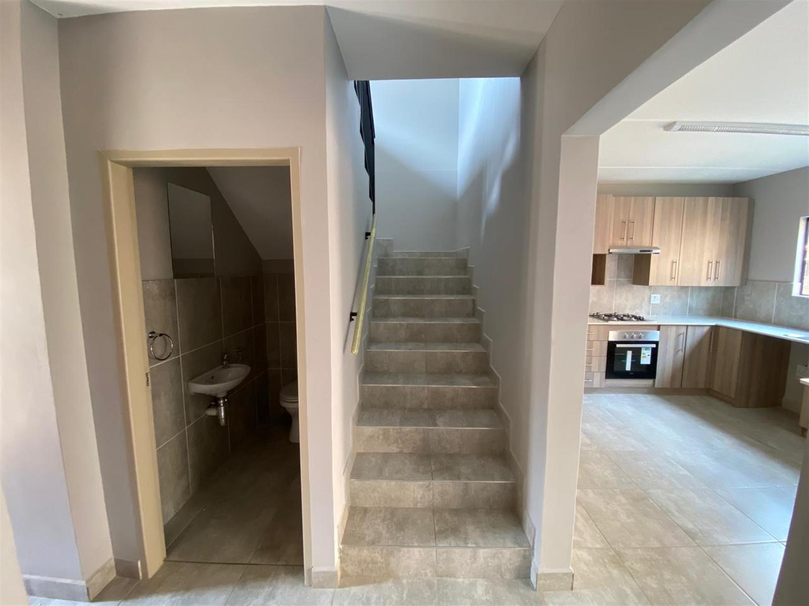 Apartment For Sale in Die Heuwel, Witbank