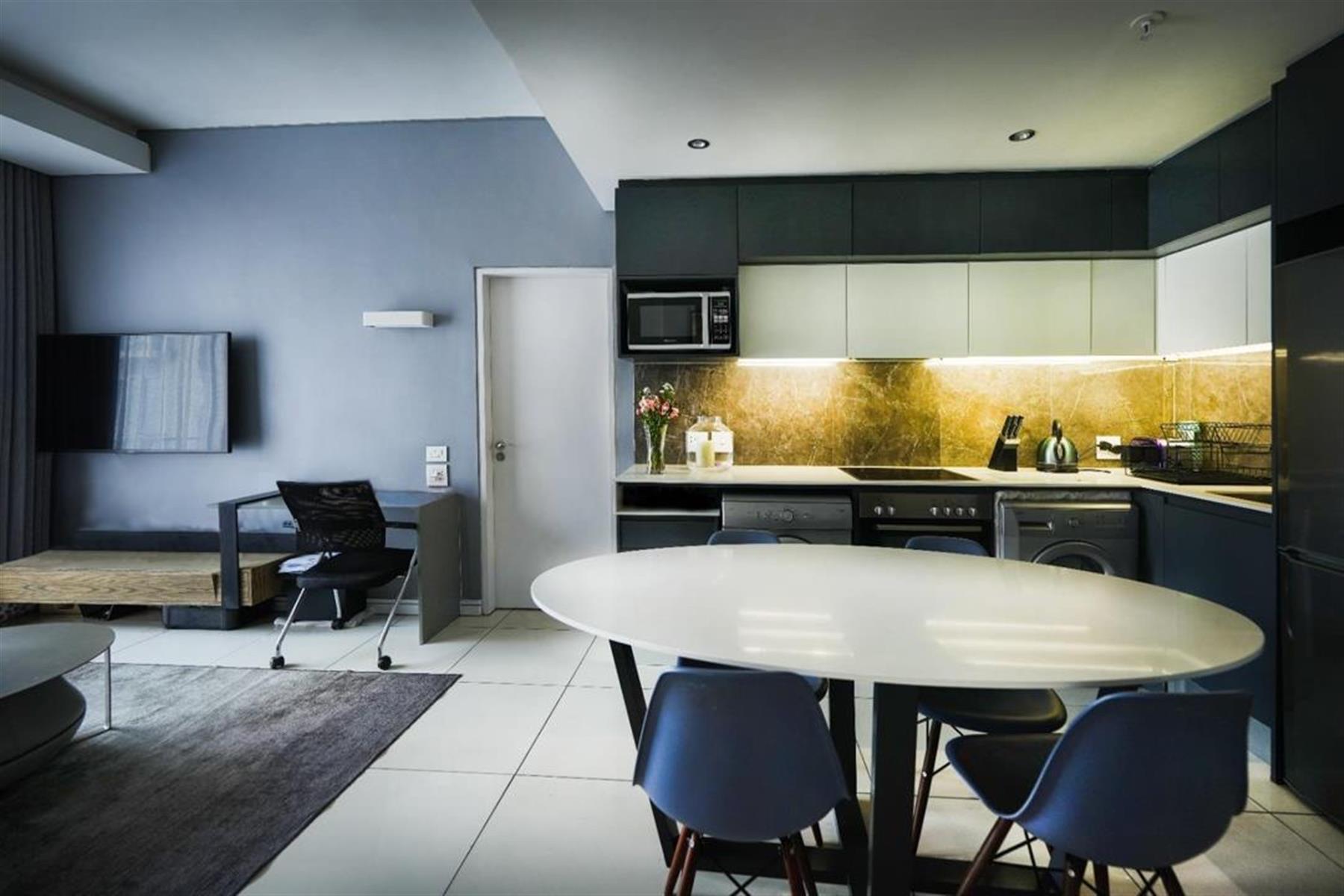 Prestigious 2-Bedroom Apartment For Sale at The Capital on The Park