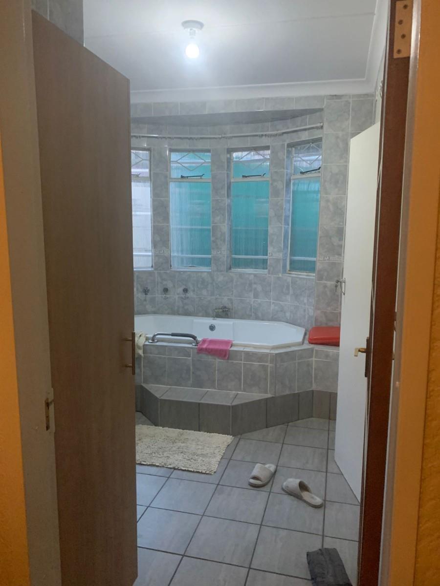 House For Sale in Castleview, Germiston
