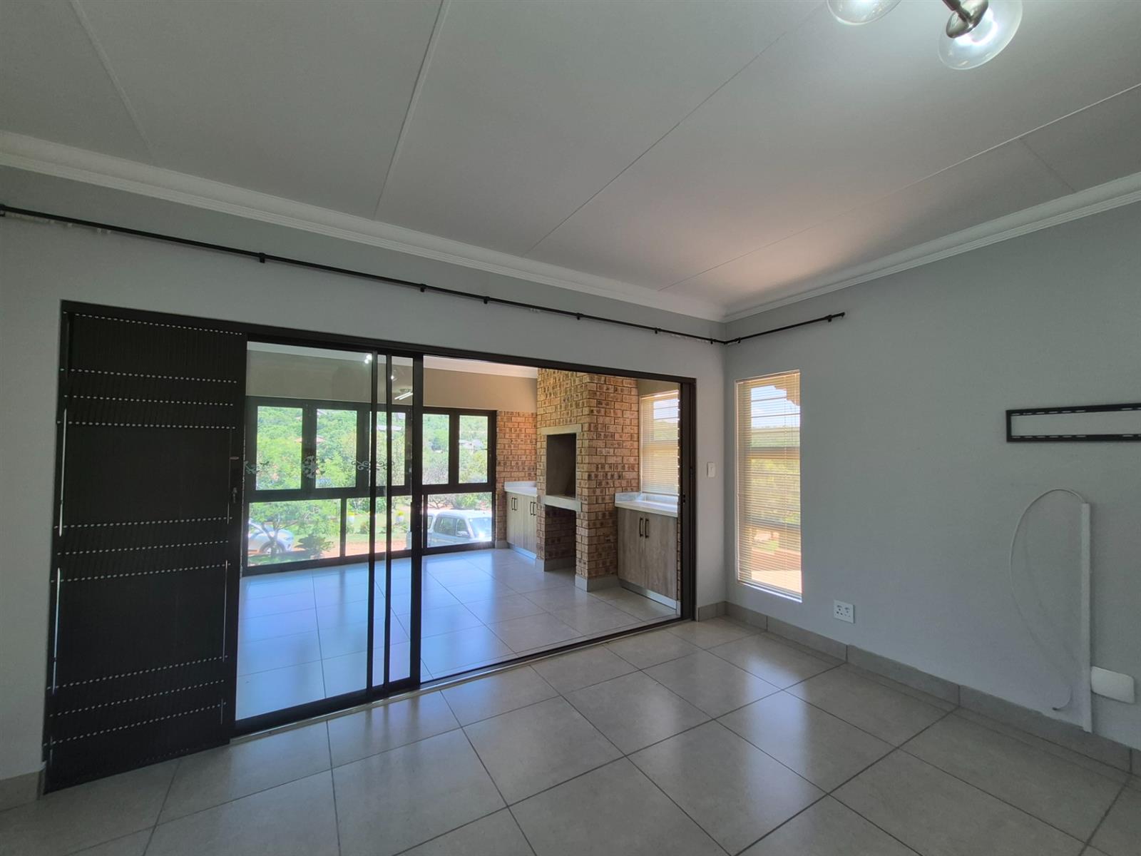 Kranspoort House for the Discerning Buyer!