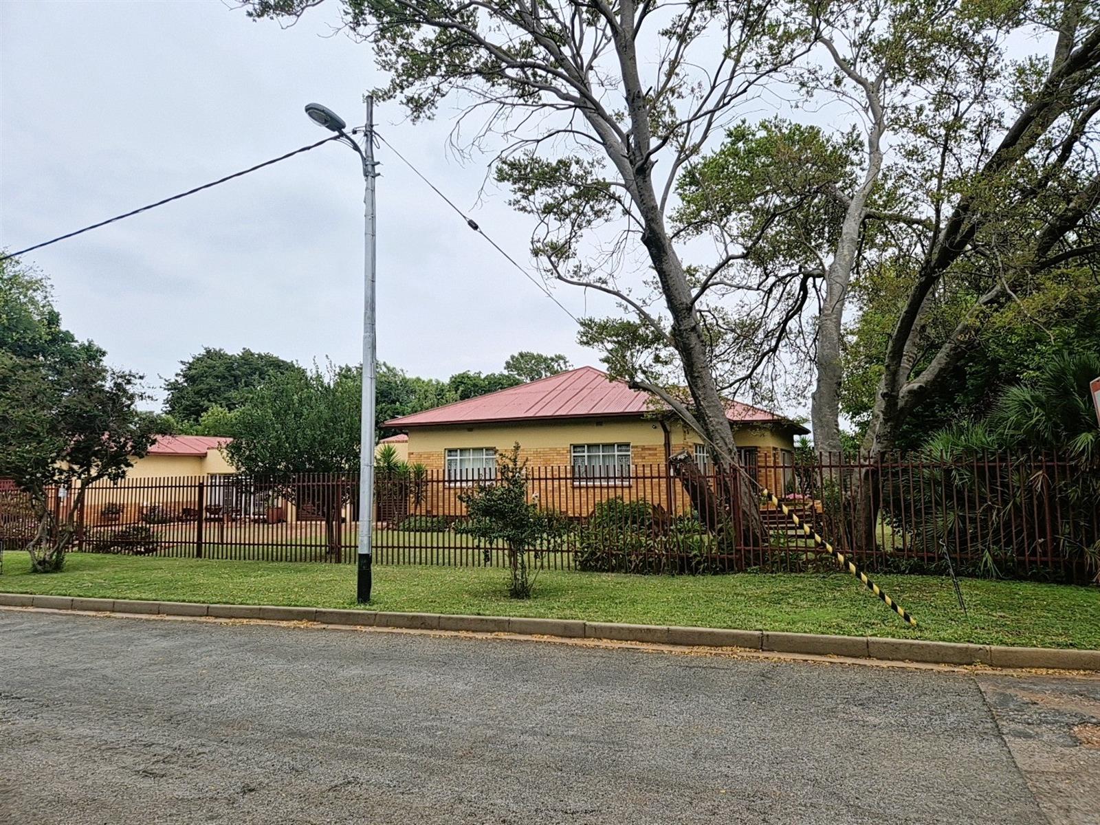 Prime Investment Opportunity in Die Bult - Family Living, Student Accommodation or Office Conversion