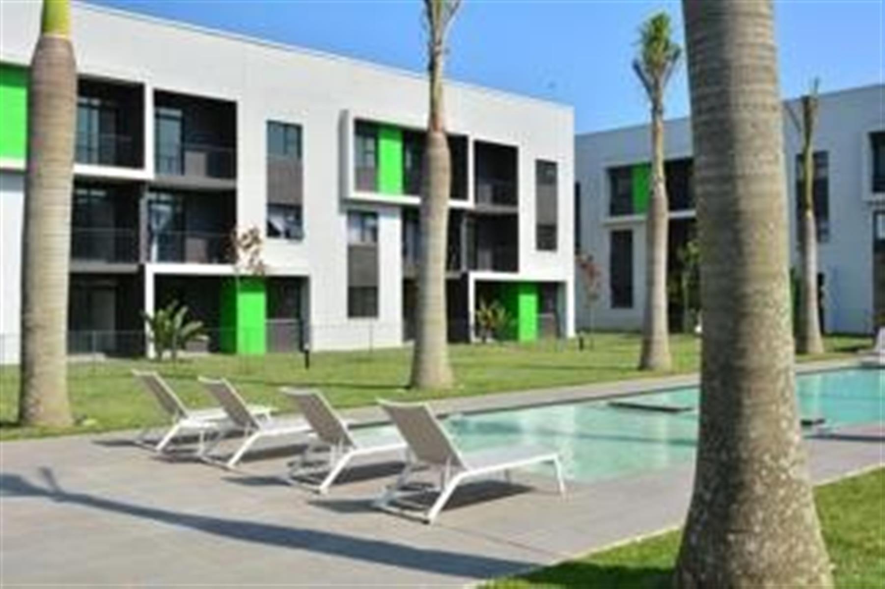 Apartment for sale in Ballito Central, Ballito, KwaZulu Natal, 60 m²