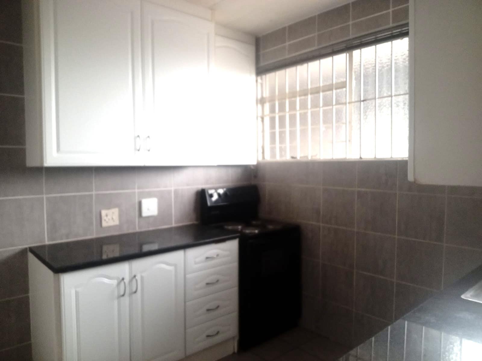 Charming Garden Apartment in Sandringham