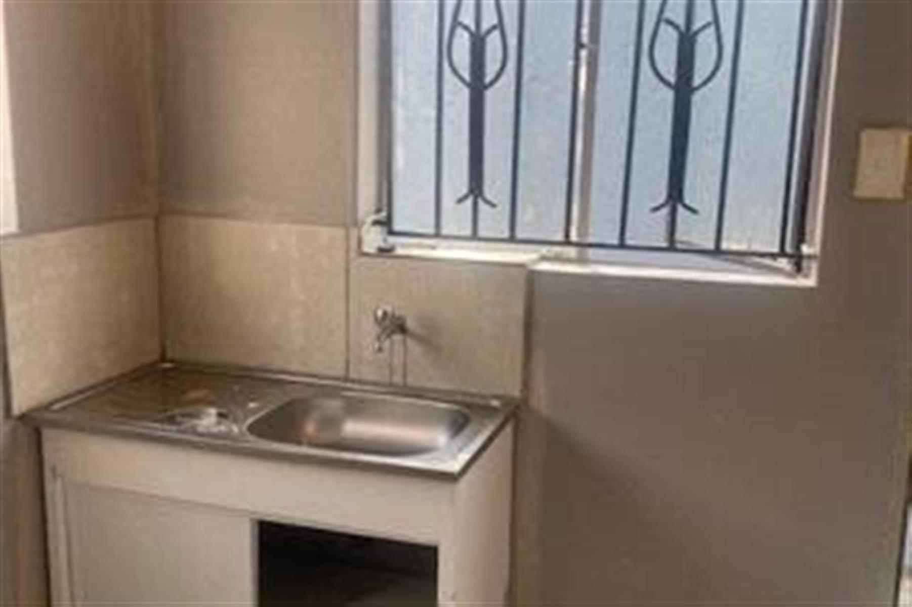 House for sale in Jeppestown South, Johannesburg, 233 m²