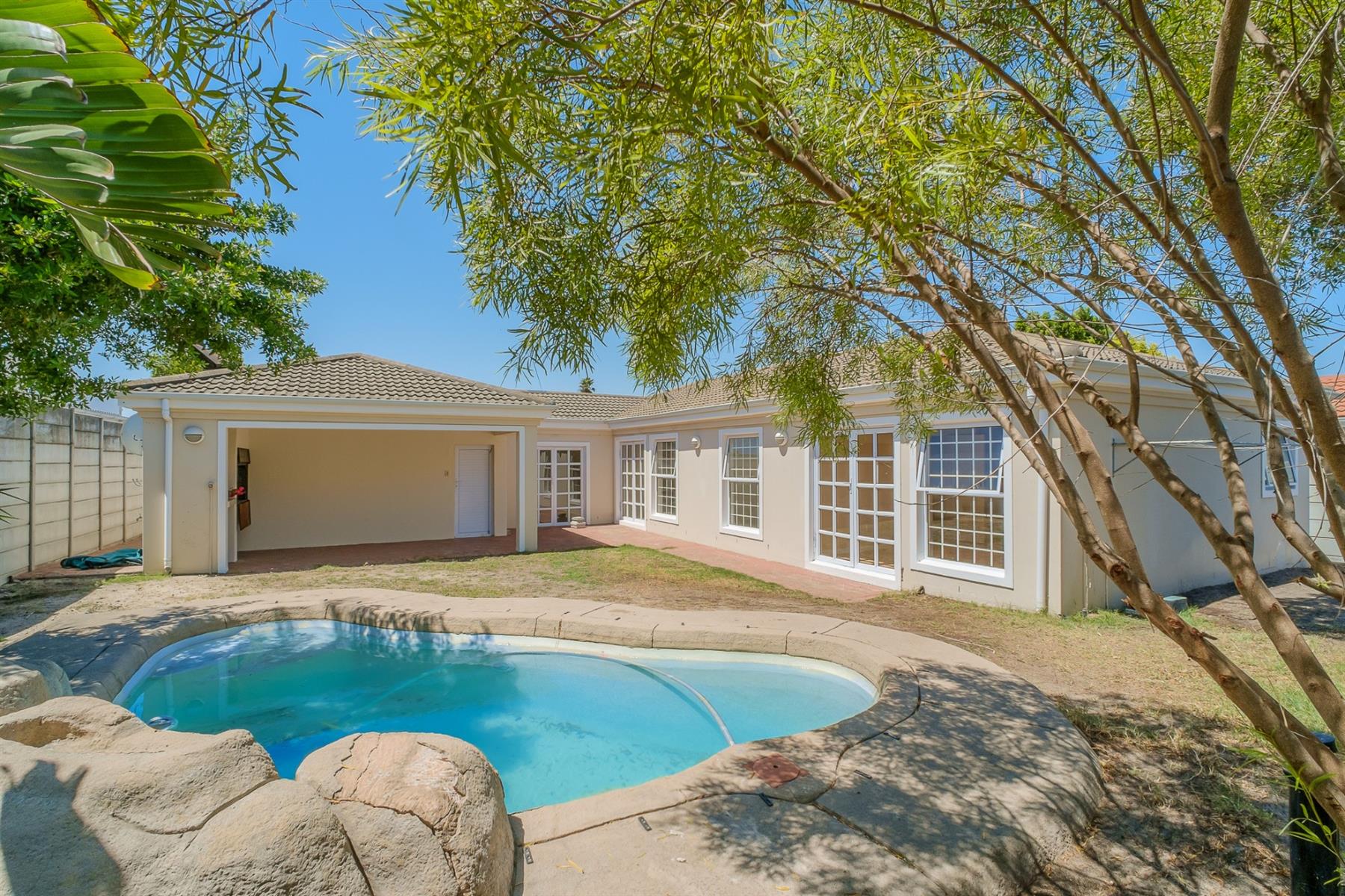 House for sale in Parklands, Blouberg, 135 m²