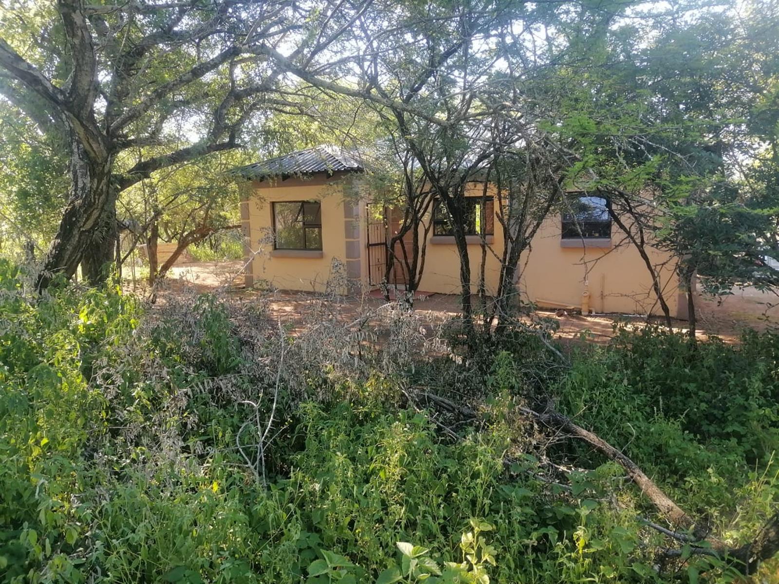 3 BEDROOM HOME IN A QUIET AREA OF MARLOTH PARK