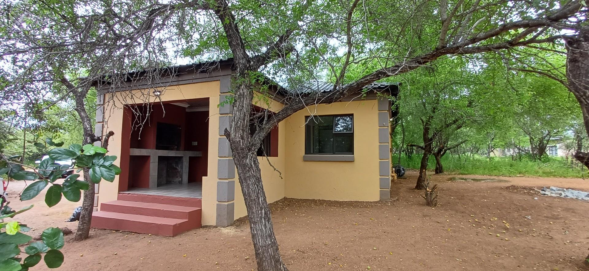 3 BEDROOM HOME IN A QUIET AREA OF MARLOTH PARK