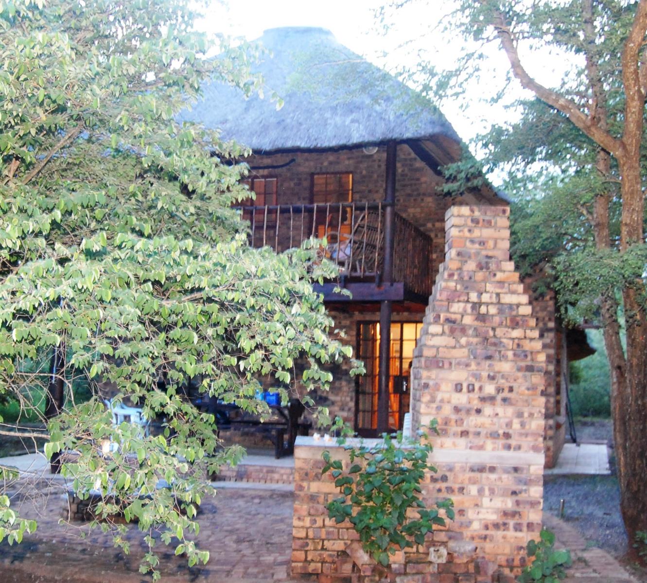 CUTE AND COSY ONE BEDROOM HOME IN THE HEART OF MARLOTH PARK