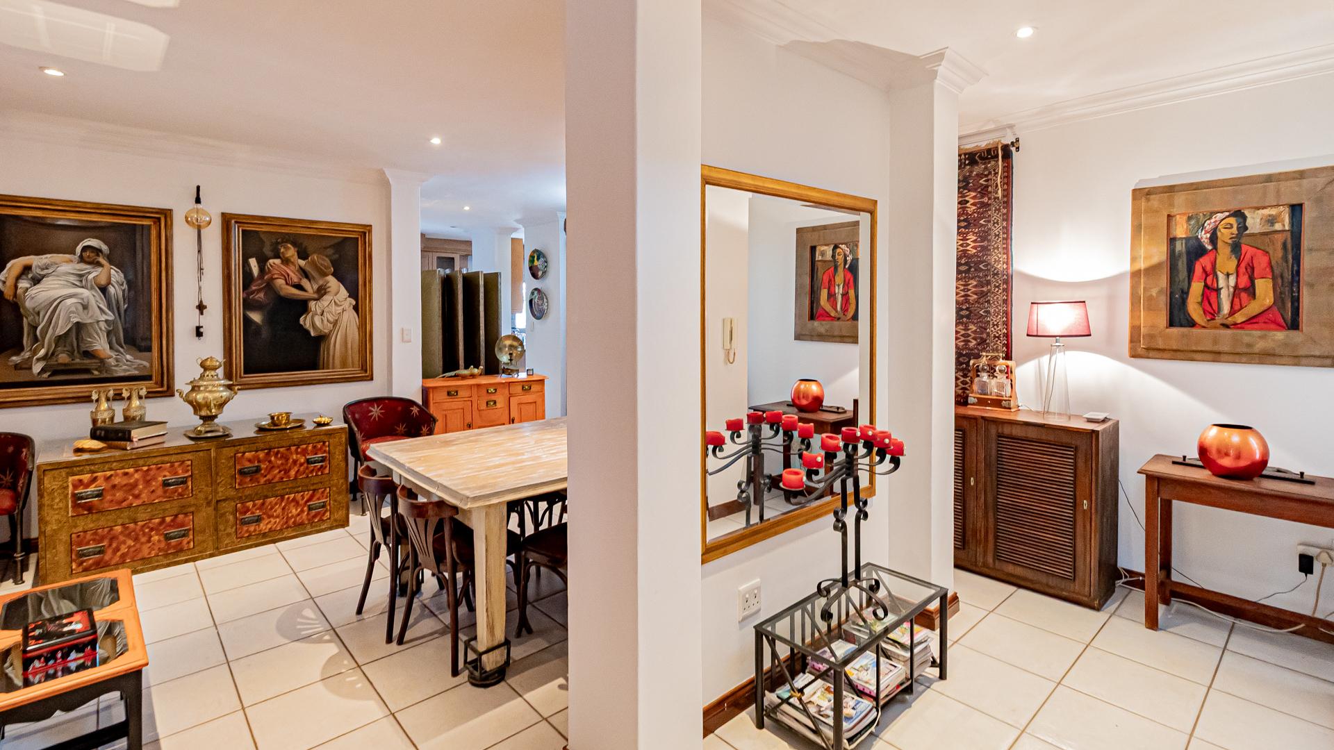 House For Sale in Moreleta Park, Pretoria