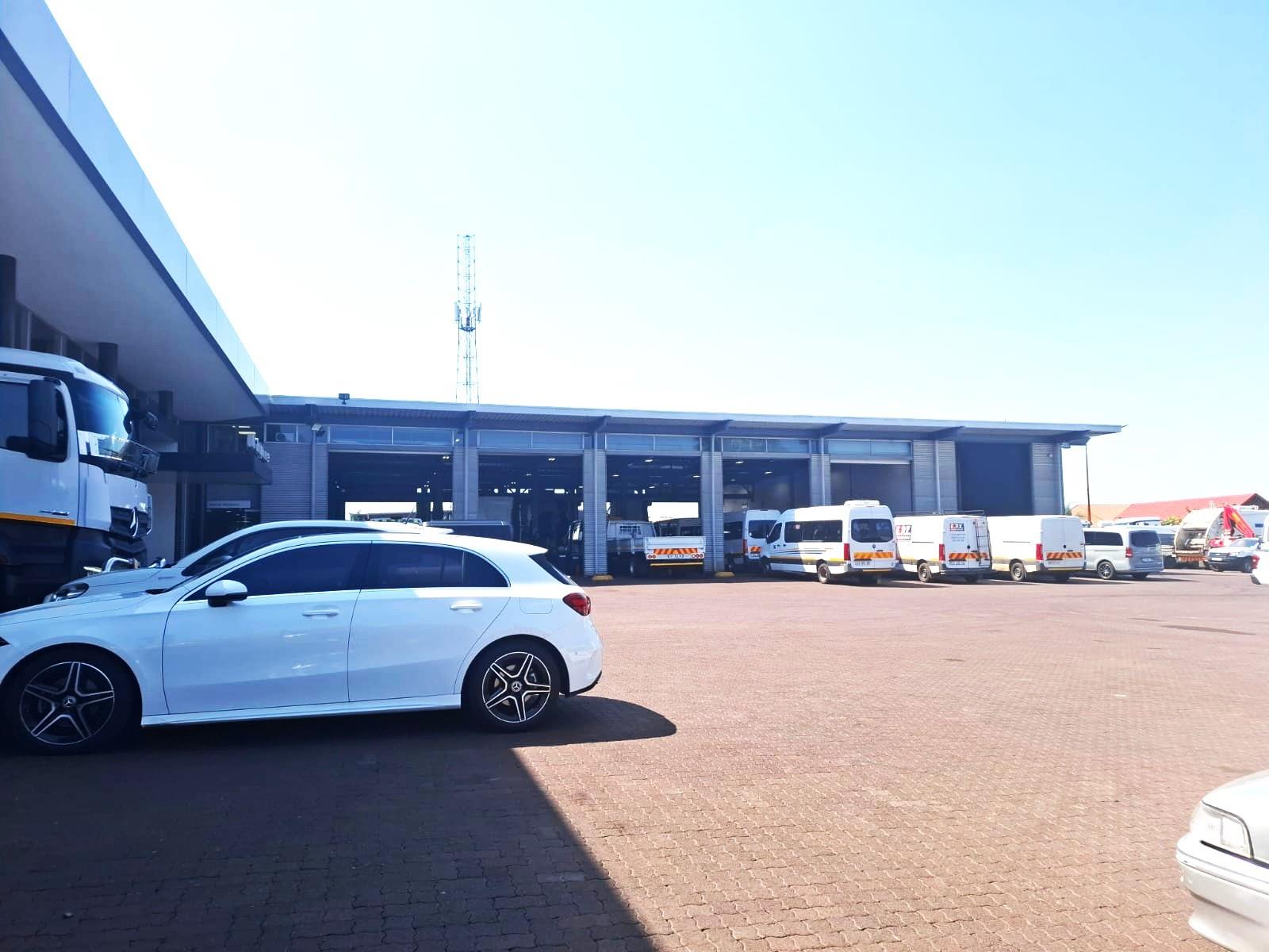Commercial Property For Sale in Witbank Ext 8, Witbank