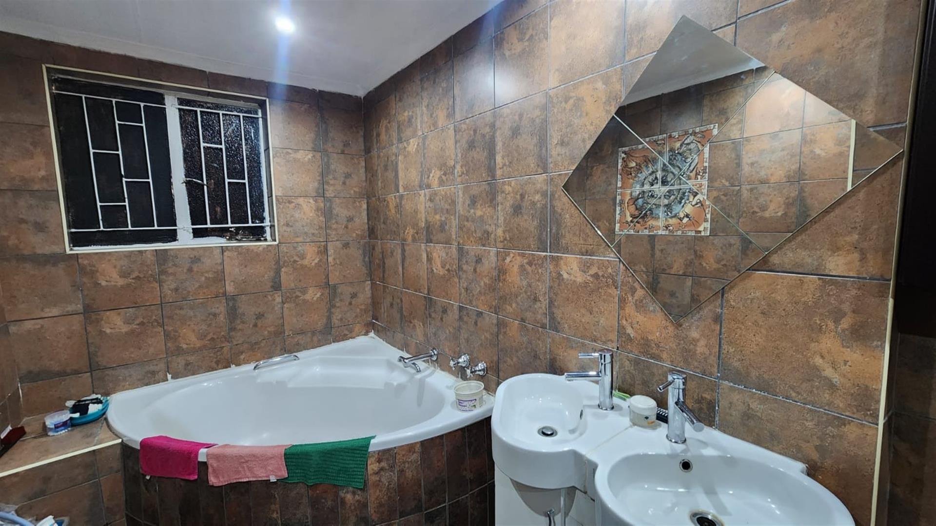 Family Comfort Meets Investment Potential in Brenthurst