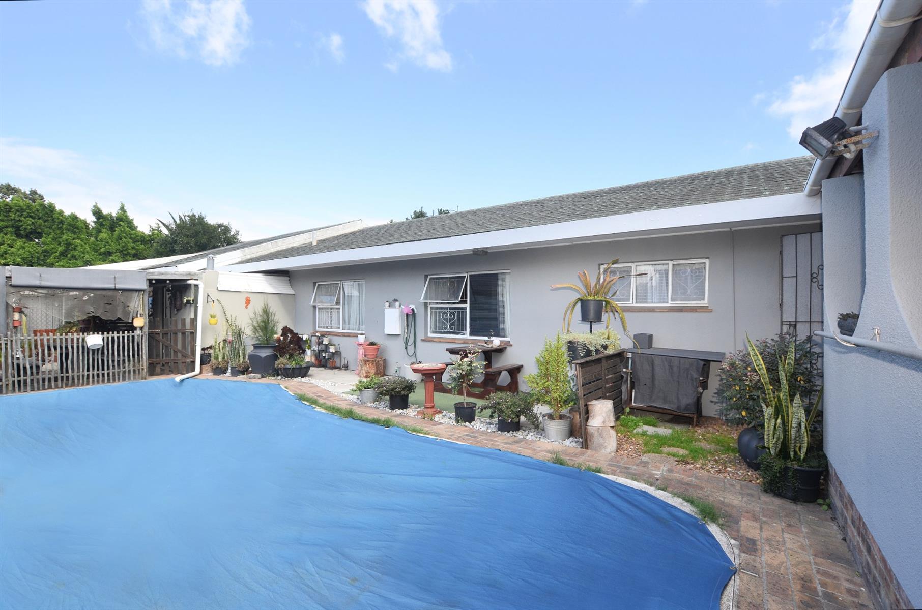 R80,000 "potential" Income-Generating Property with Creche Consent Use
