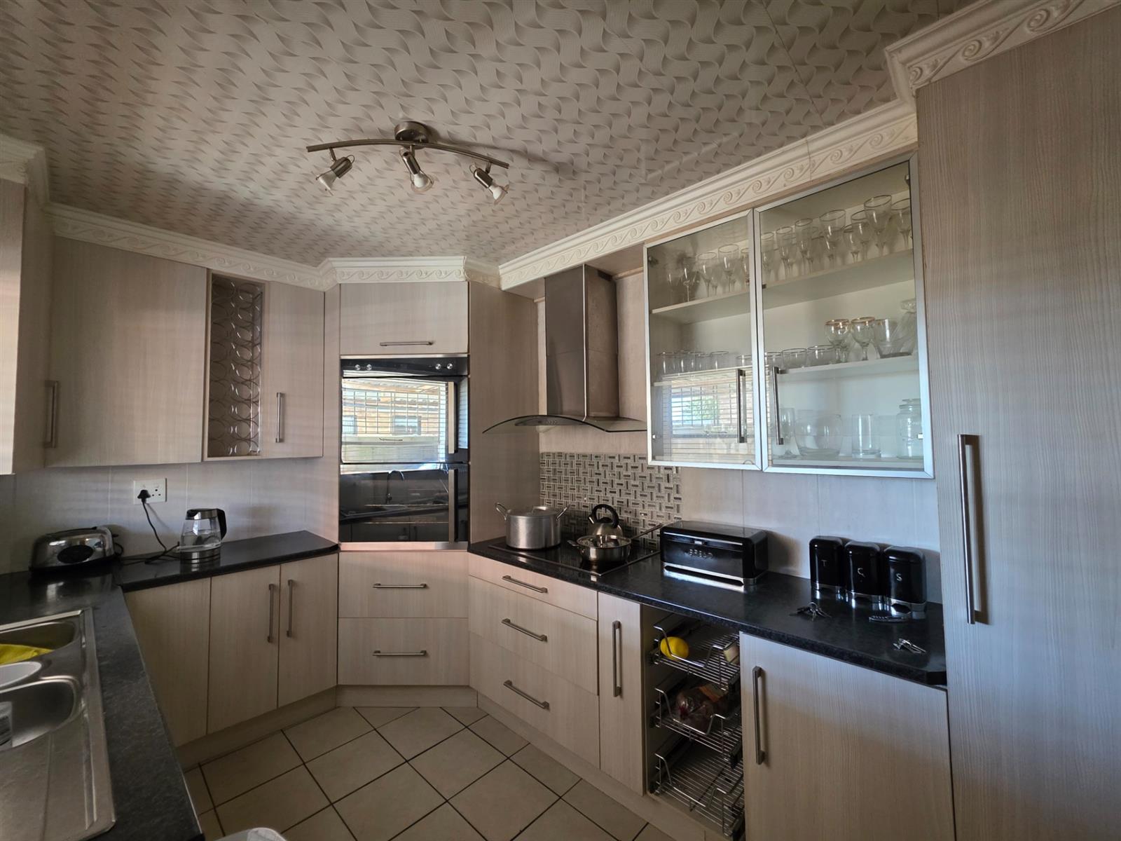 A Home Designed for Real Family Living - Mandela View, Bloemfontein