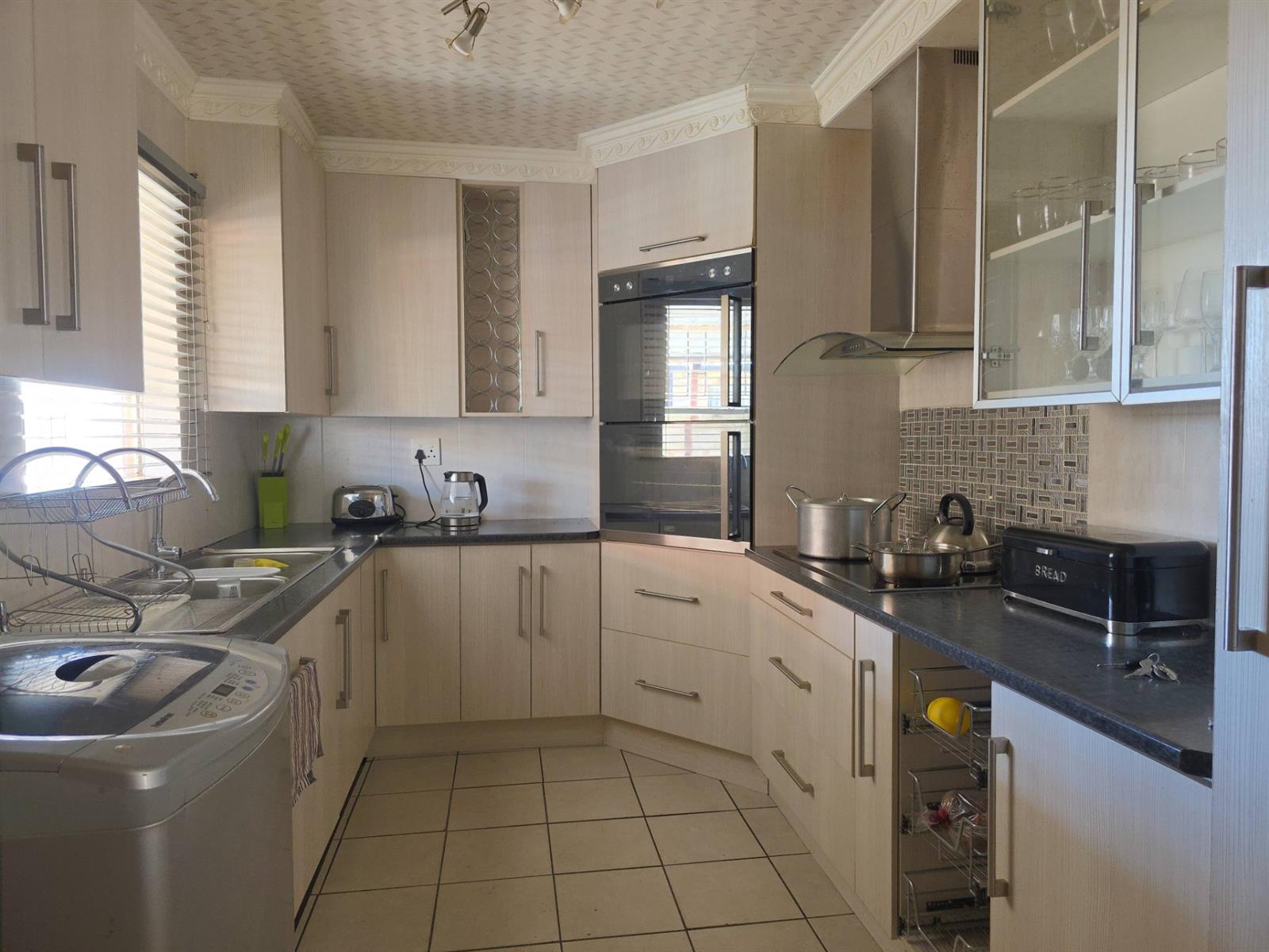 A Home Designed for Real Family Living - Mandela View, Bloemfontein