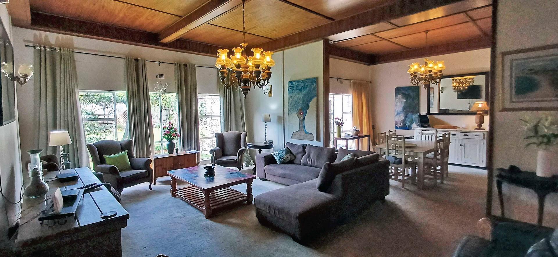 Extra High Ceilings - Affordable High-End Beautiful Large Home!