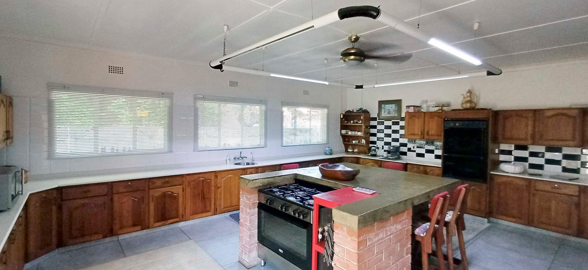 Extra High Ceilings - Affordable High-End Beautiful Large Home!