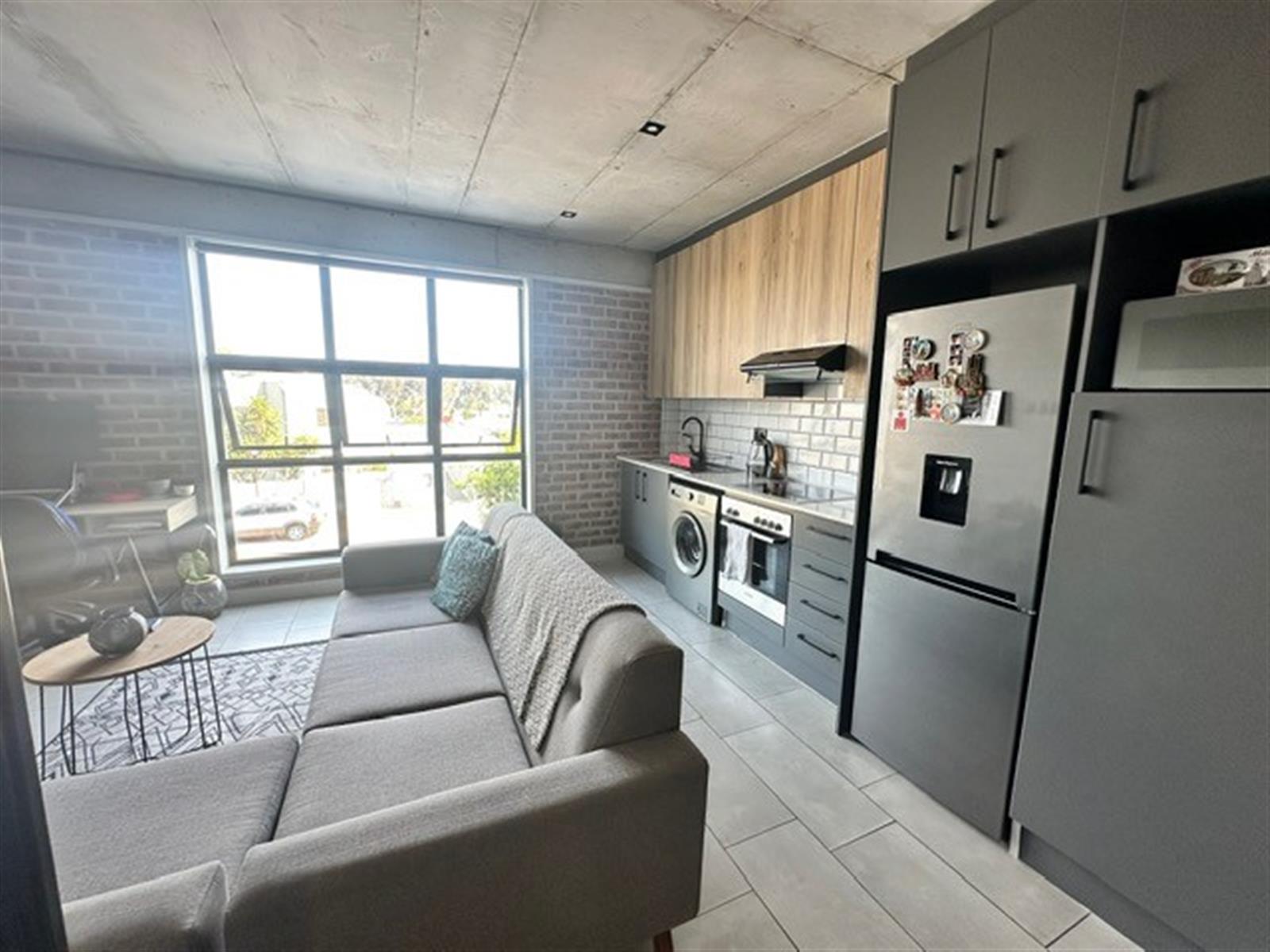 ONE BEDROOMED APARTMENT FOR SALE IN BLOUBERG