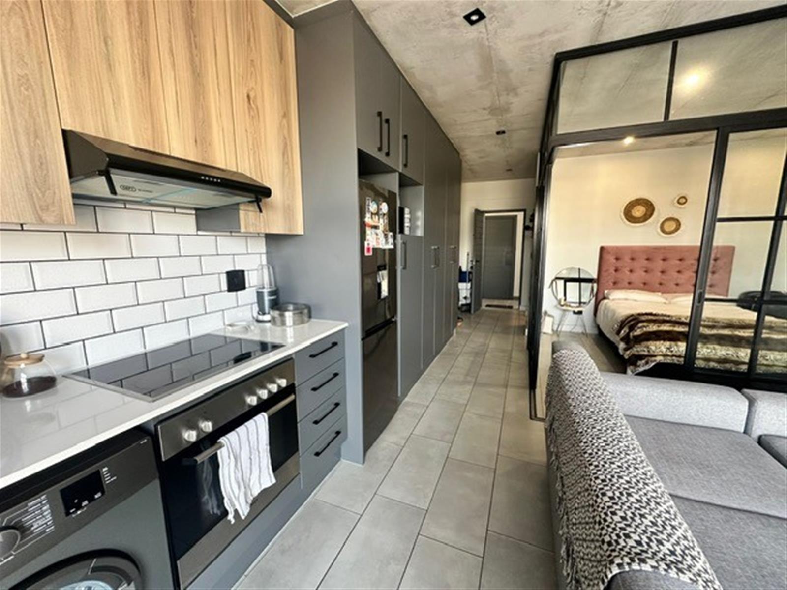 ONE BEDROOMED APARTMENT FOR SALE IN BLOUBERG