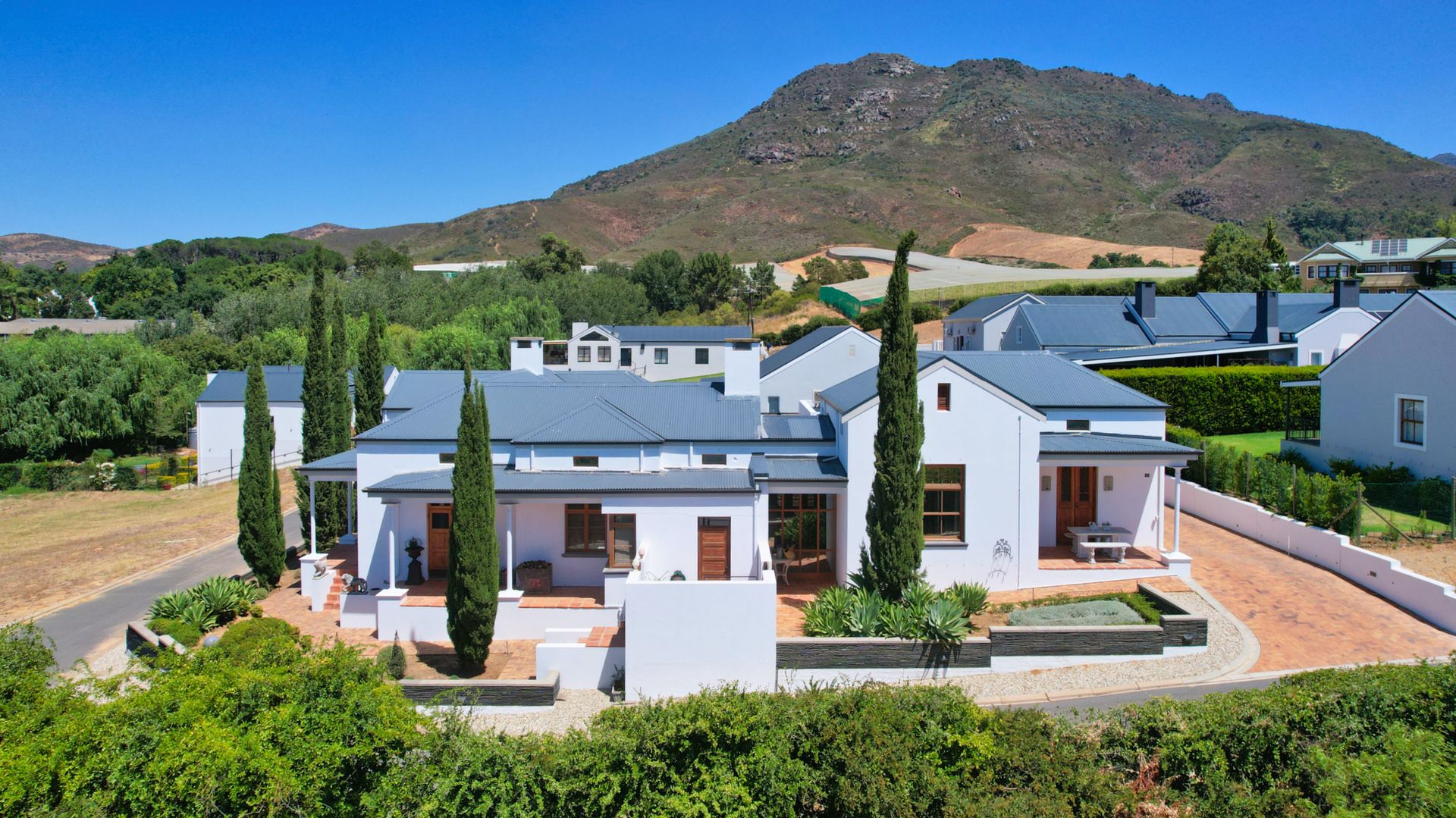 House For Sale in Riebeek Kasteel, Riebeek Valley
