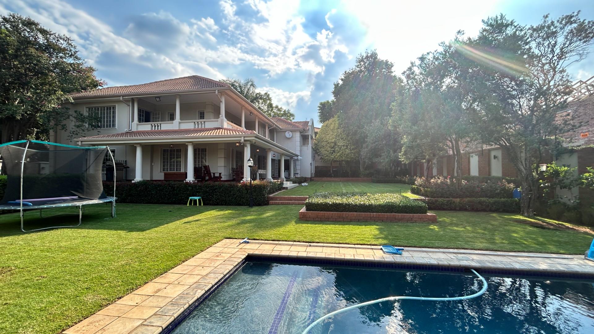 House For Sale in Boomed-off Waterkloof, Pretoria