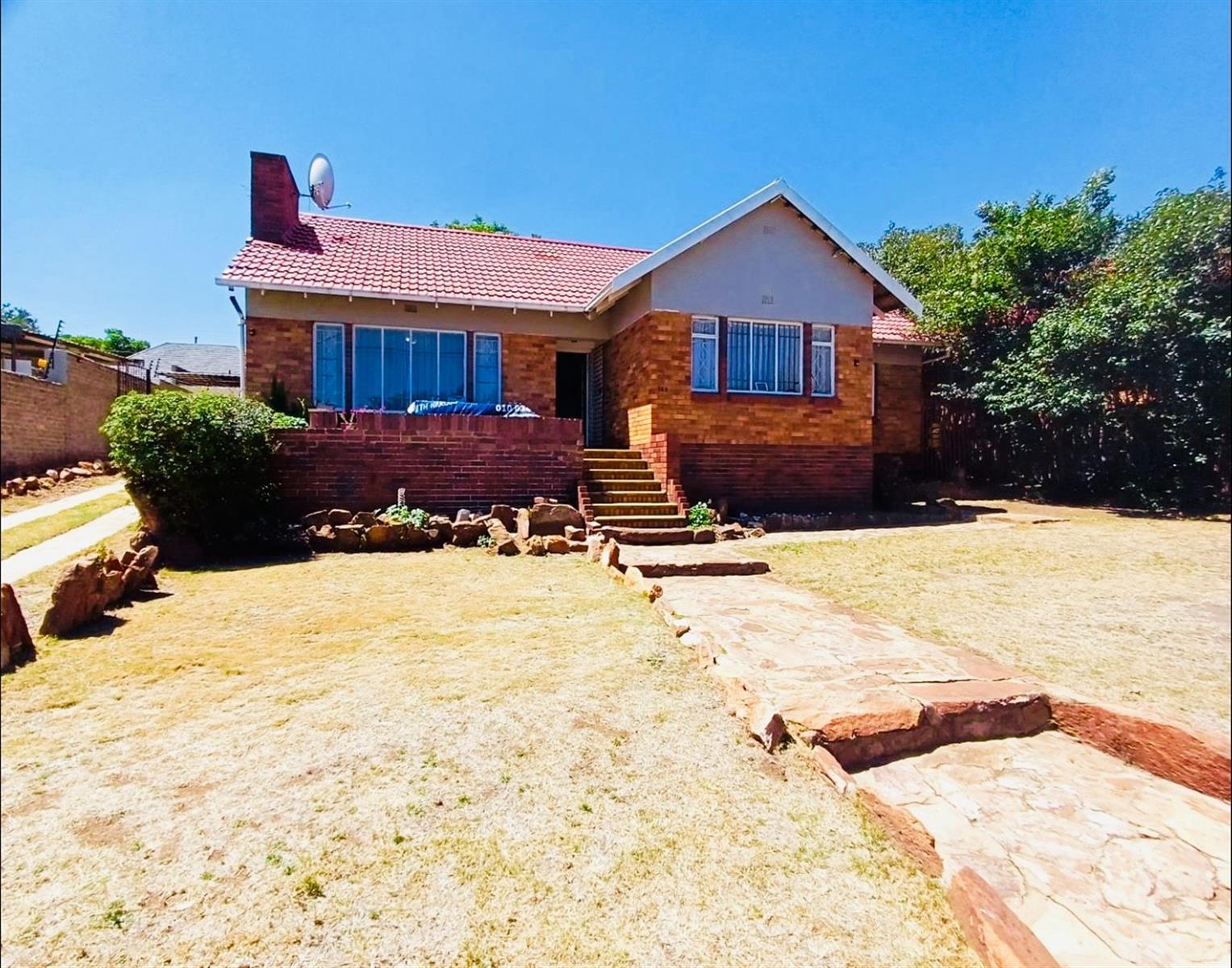 3 Bedroom House for Sale in Linmeyer