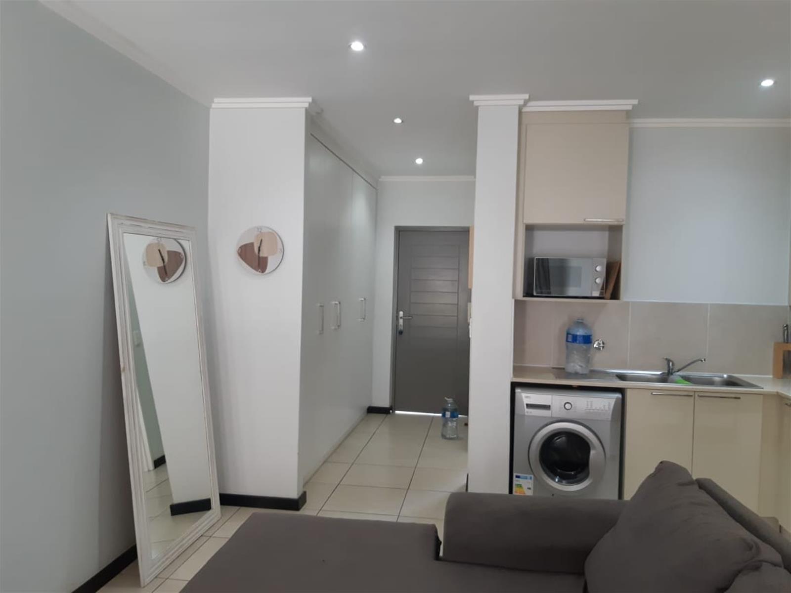 Apartment For Sale in Sunninghill, Sandton