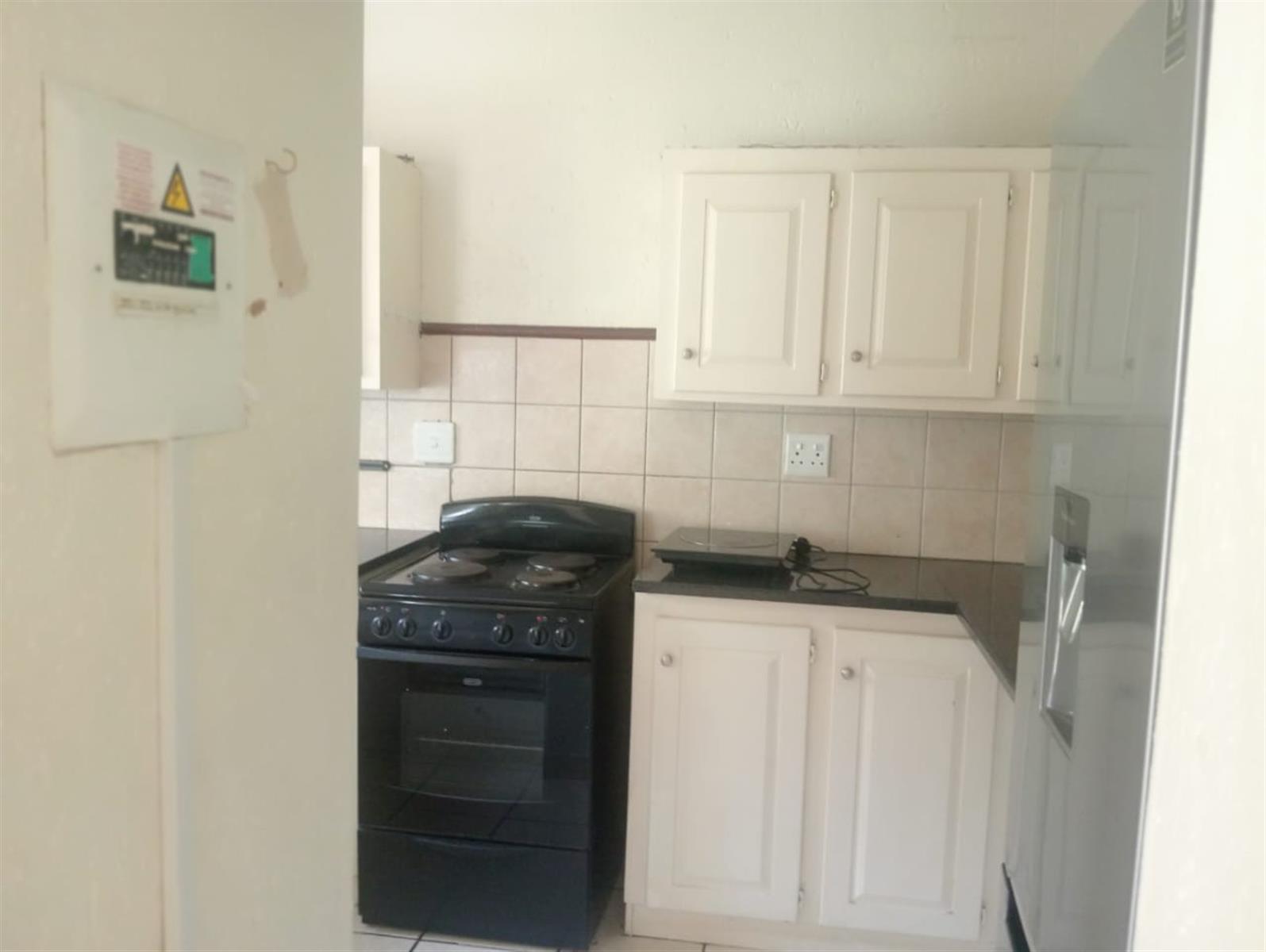 Apartment For Sale in Fairland, Randburg