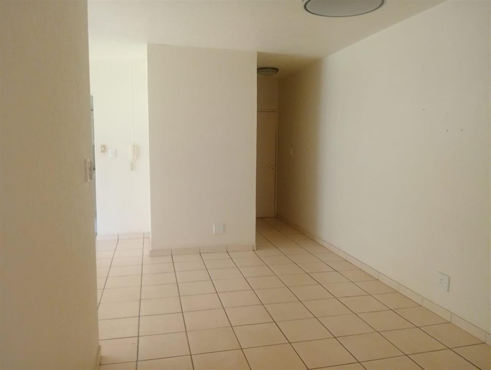 Apartment For Sale in Fairland, Randburg