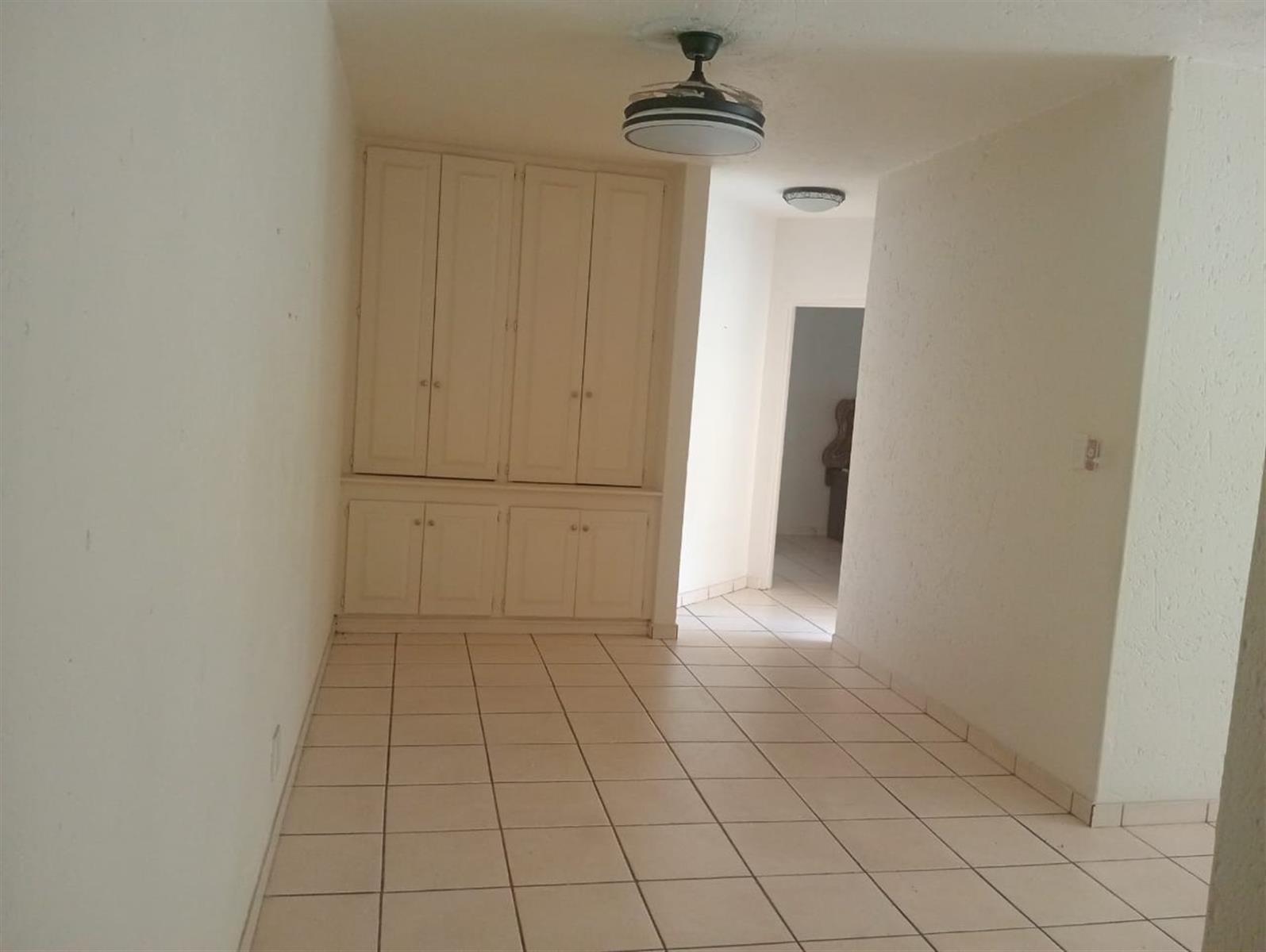 Apartment For Sale in Fairland, Randburg