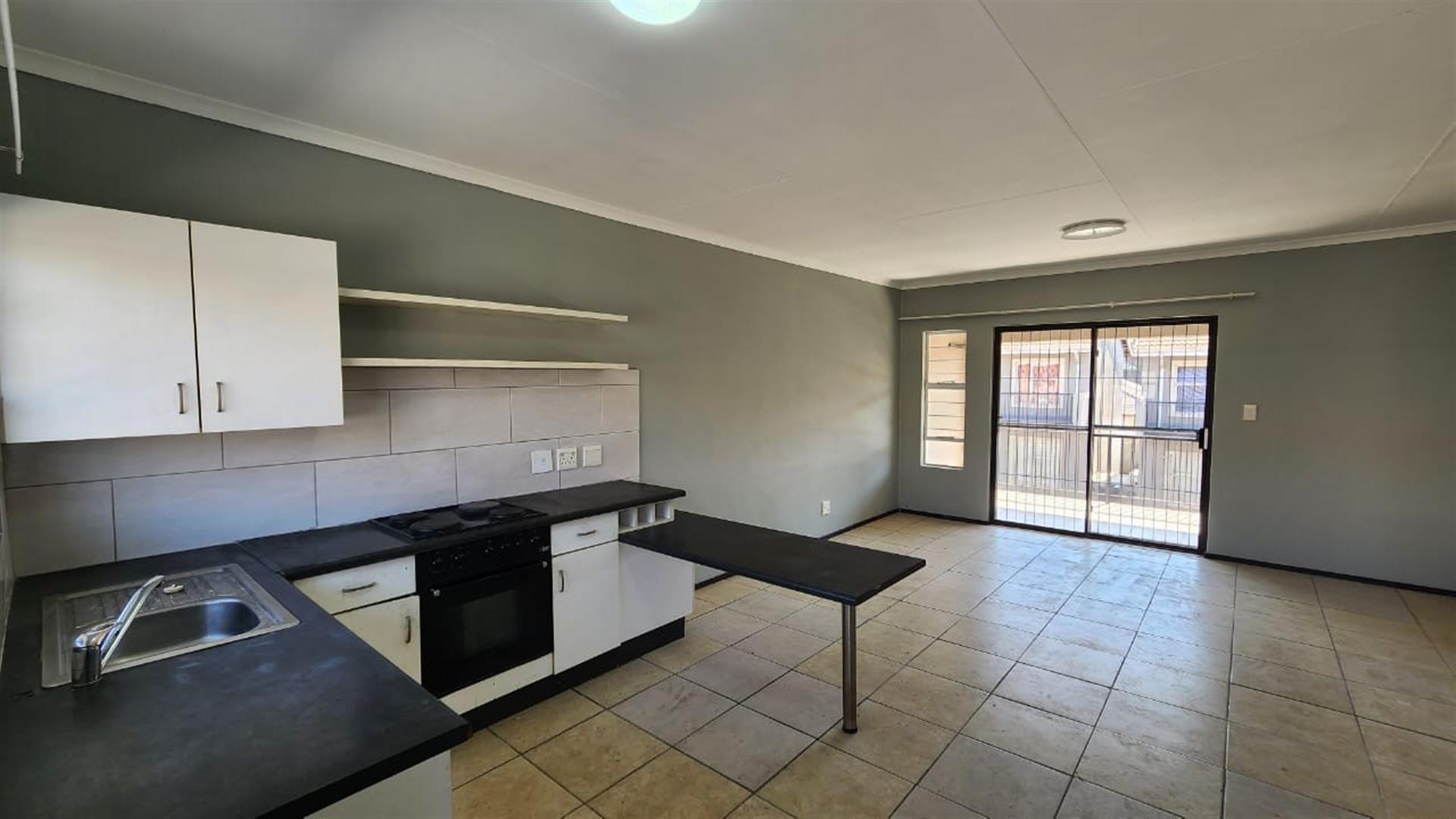 2 bedroom Apartment For Sale in Brenthurst