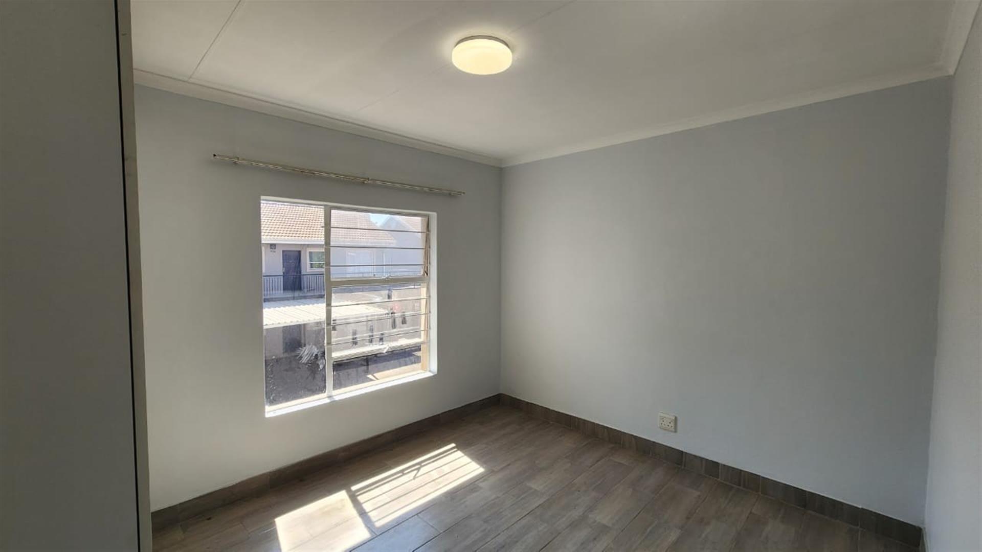 2 bedroom Apartment For Sale in Brenthurst
