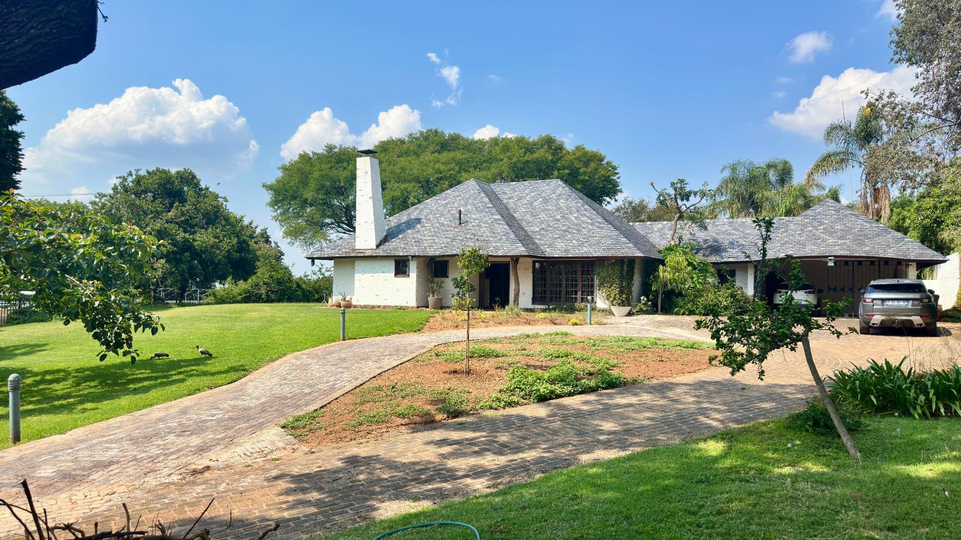 House For Sale in Waterkloof Heights, Pretoria