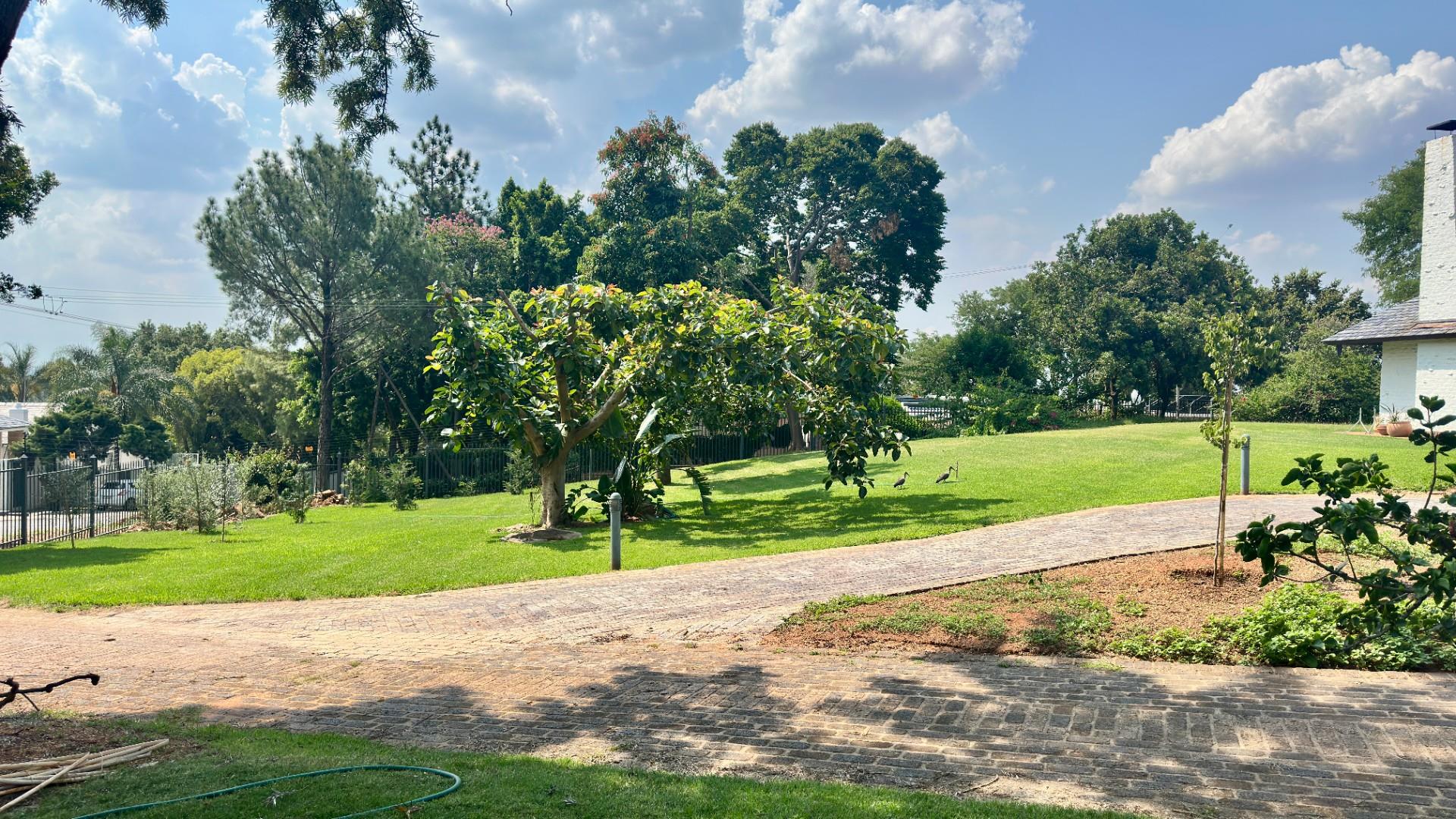 House For Sale in Waterkloof Heights, Pretoria