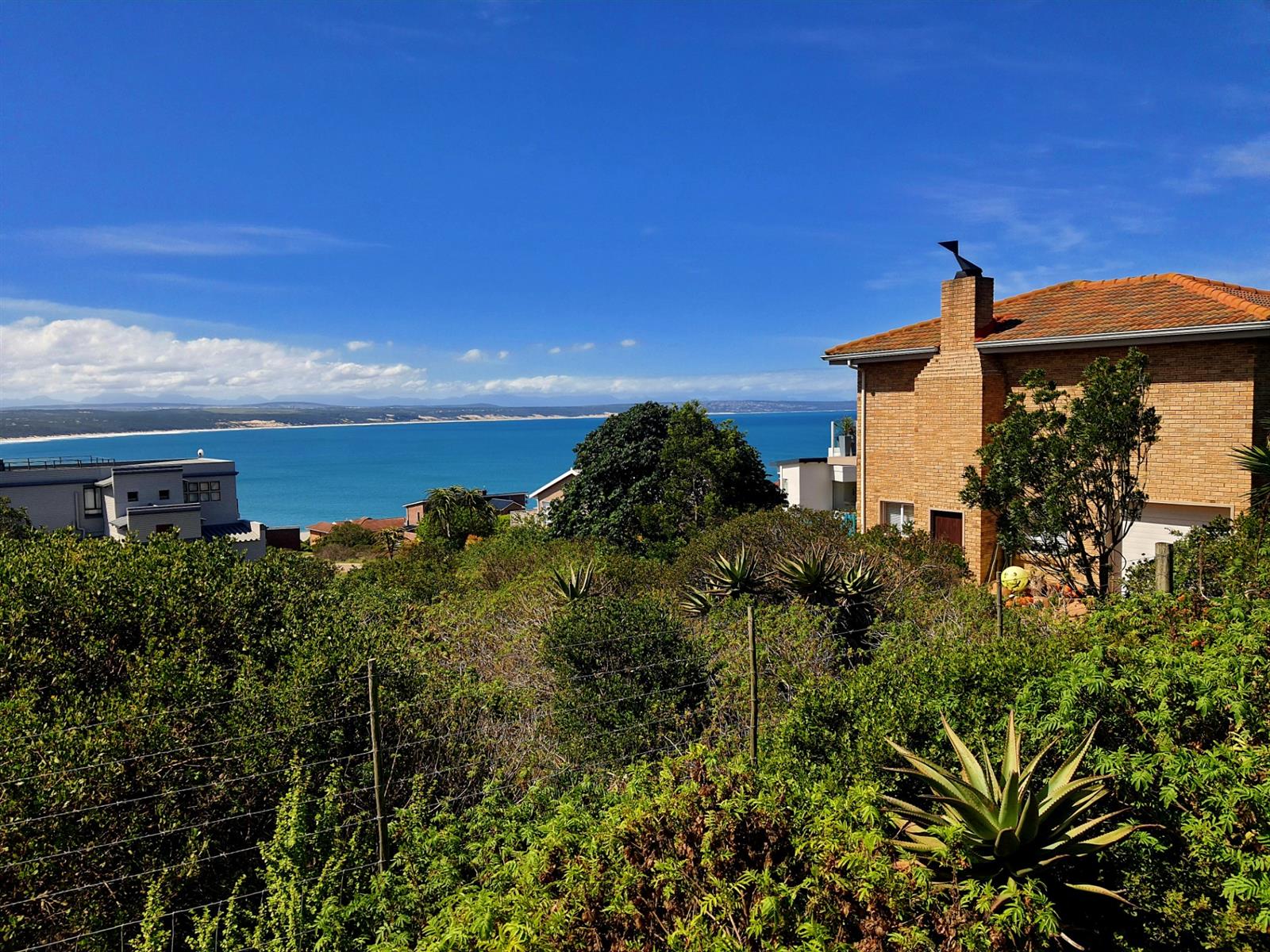 Well-Positioned 738m² Stand in Hoekbaai, Vleesbaai