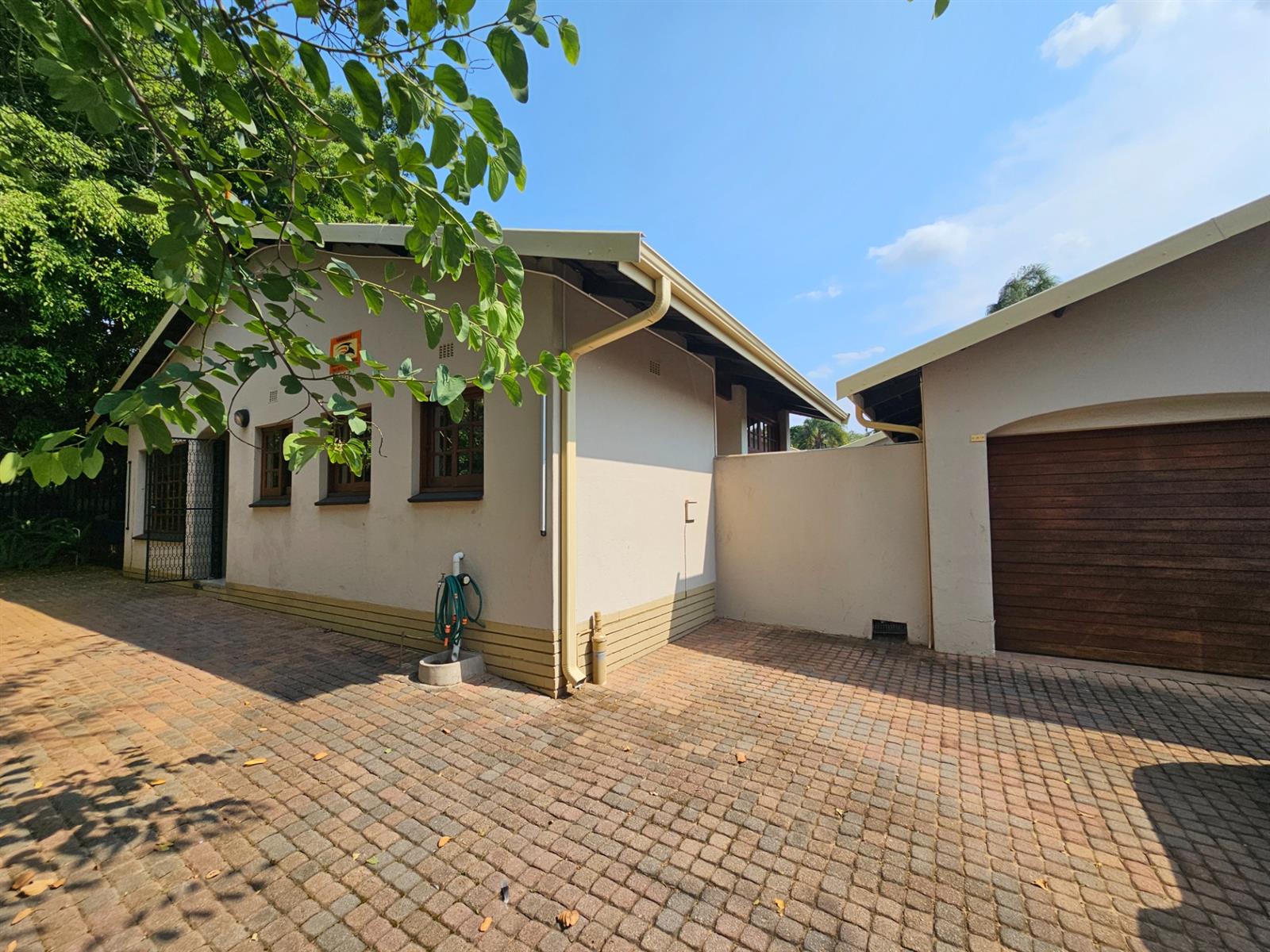 Spacious Home with 2 bed Cottage in West Acres Ext 3 Nelspruit Mpumalanga