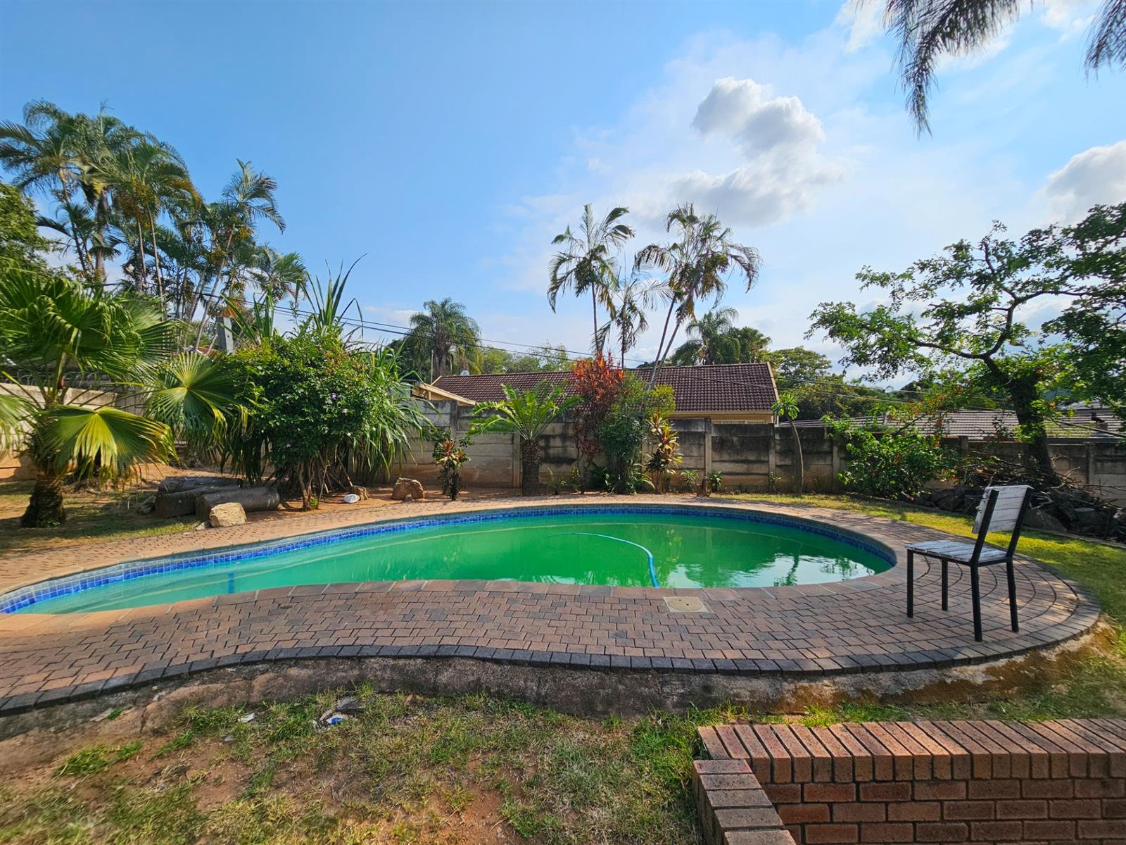 Spacious Home with 2 bed Cottage in West Acres Ext 3 Nelspruit Mpumalanga