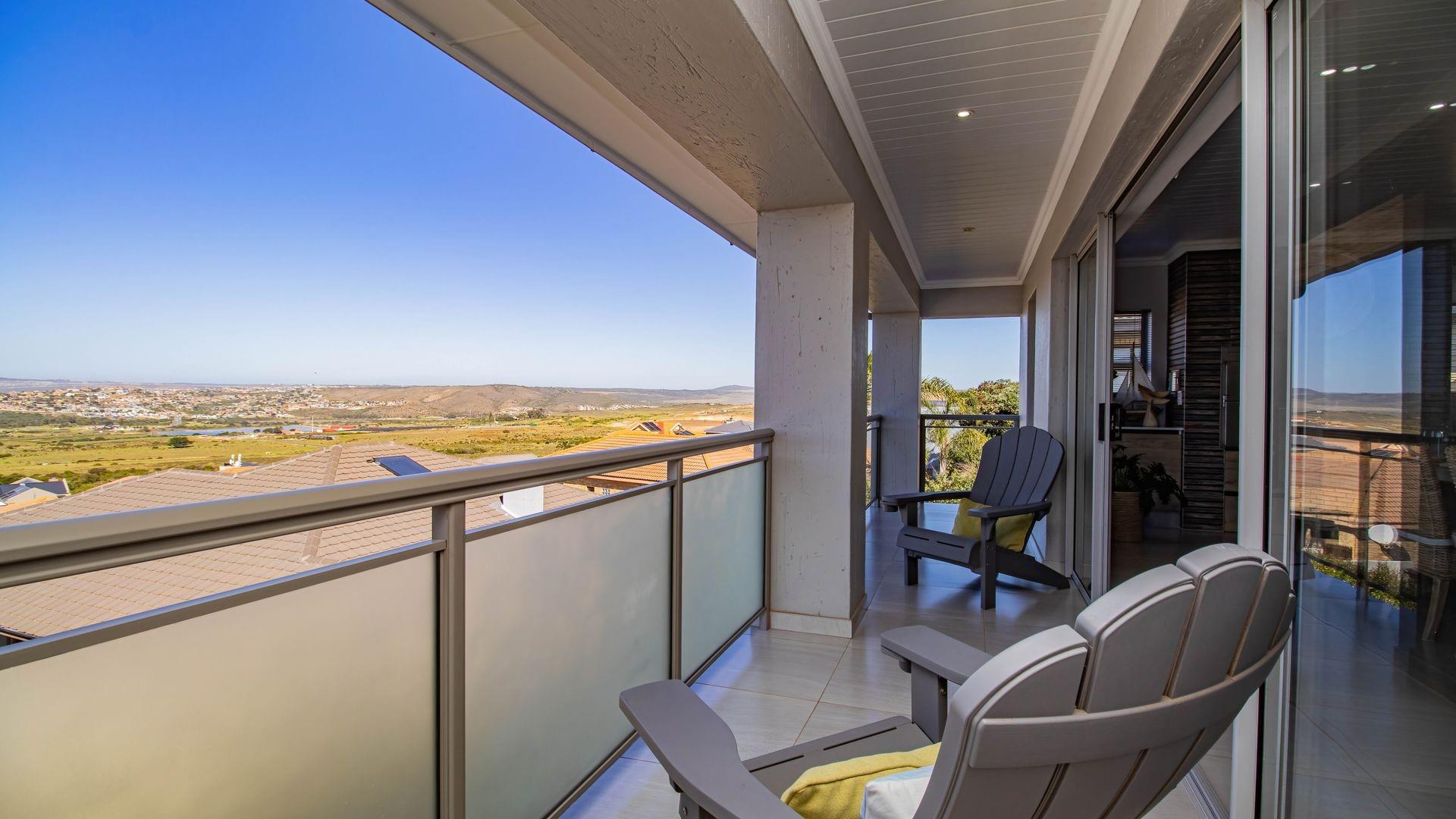 ULTIMATE LUXURY FOR SALE IN MONTE CHRISTO ECO ESTATE, HARTENBOS