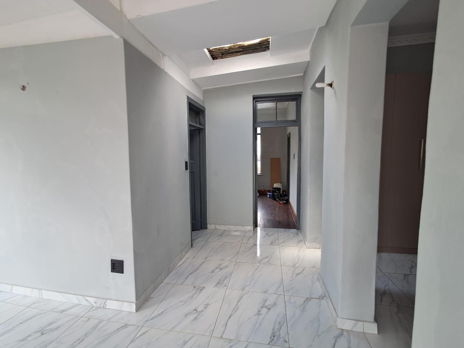 House For Sale in Yeoville, Johannesburg