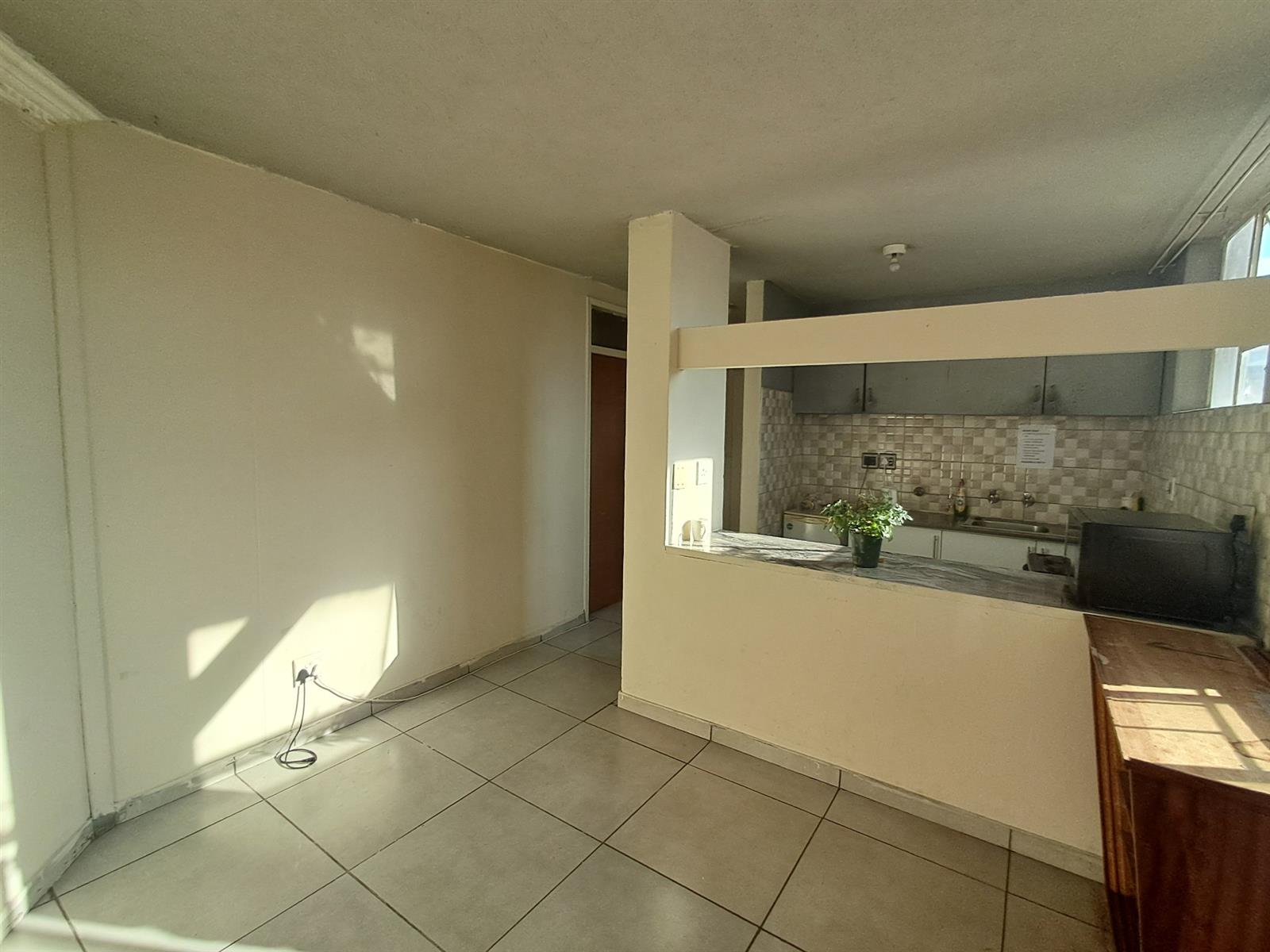 Apartment For Sale in Sunnyside, Pretoria