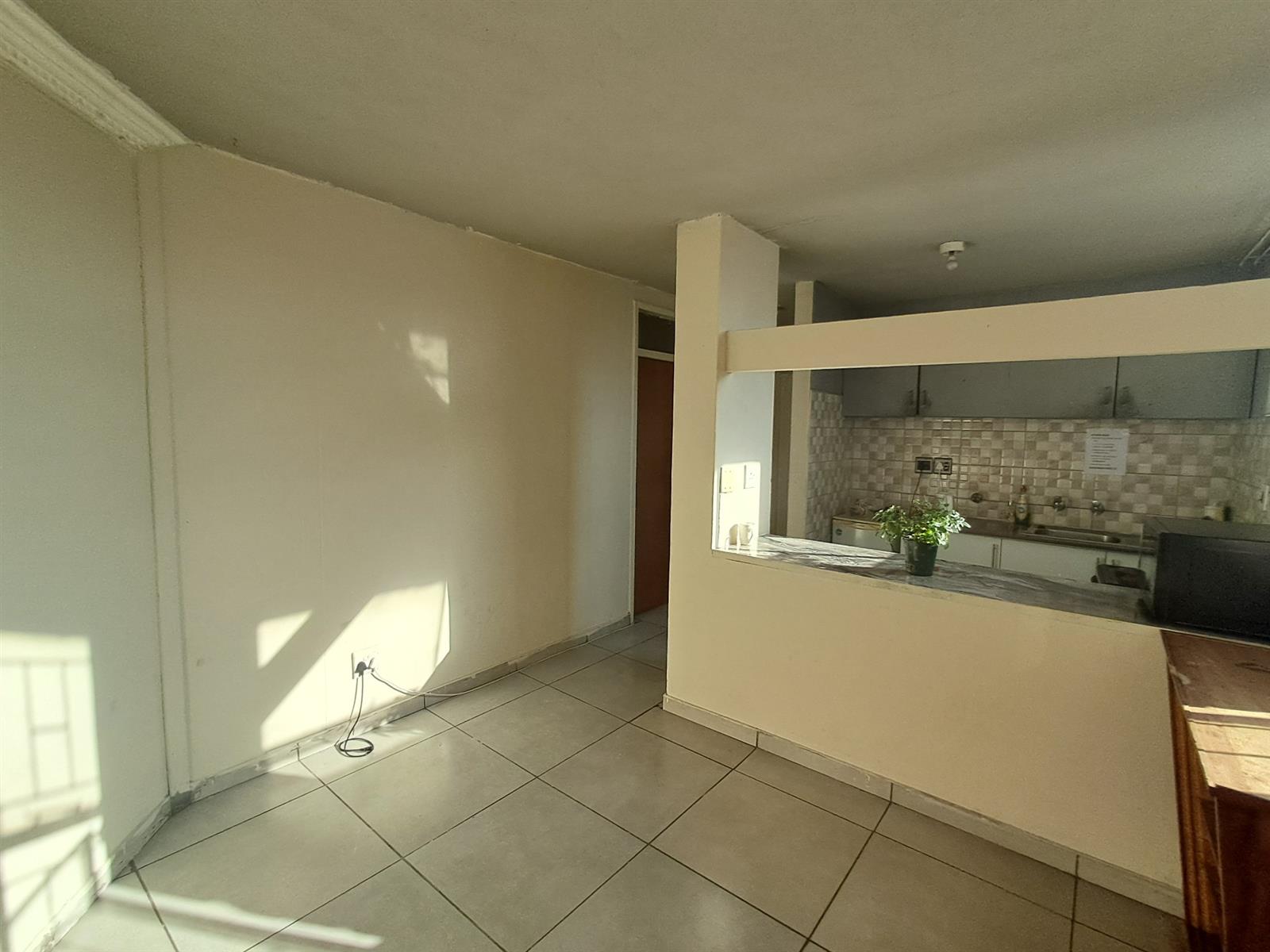 Apartment For Sale in Sunnyside, Pretoria